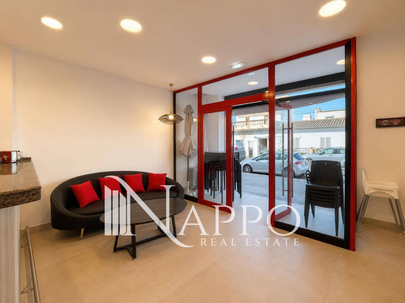 Local Commercial à louer à Palma de Mallorca - 1 500 € (Ref: 9897273)