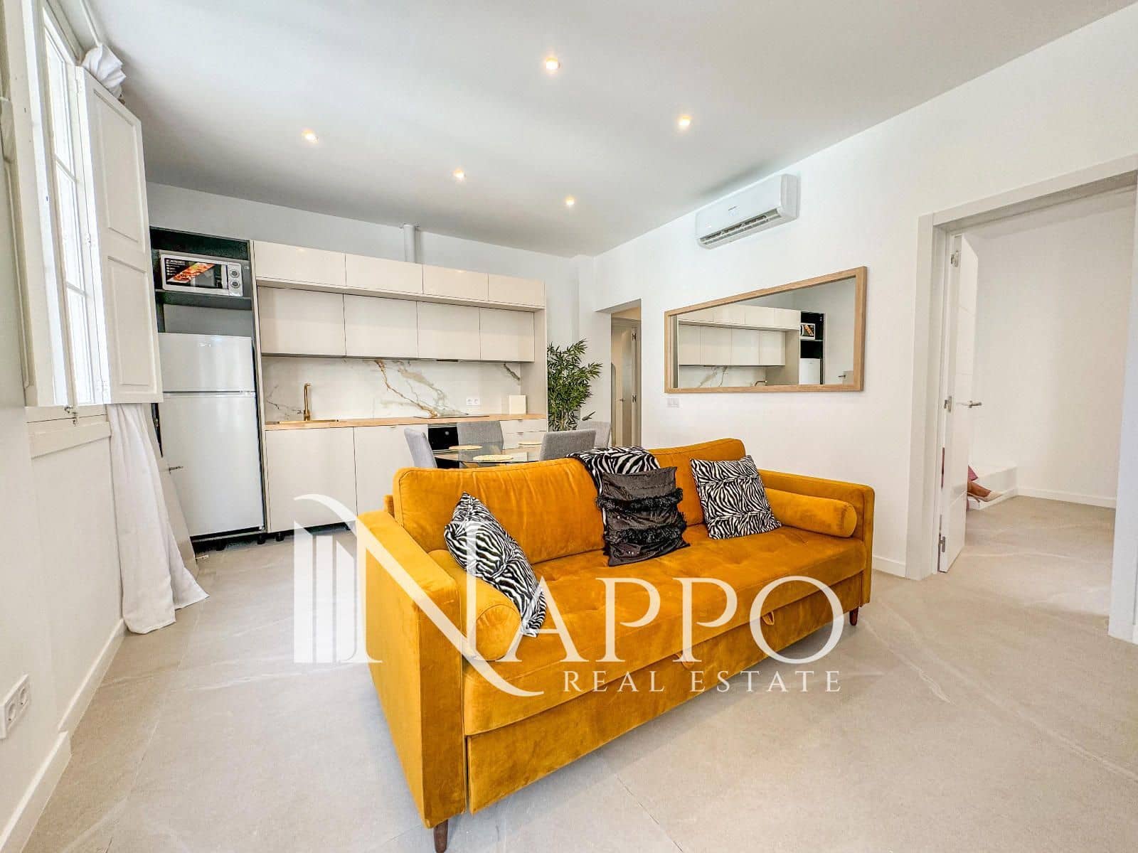 1 slaapkamer Flat te huur in Palma de Mallorca - € 1.500 (Ref: 9898403)