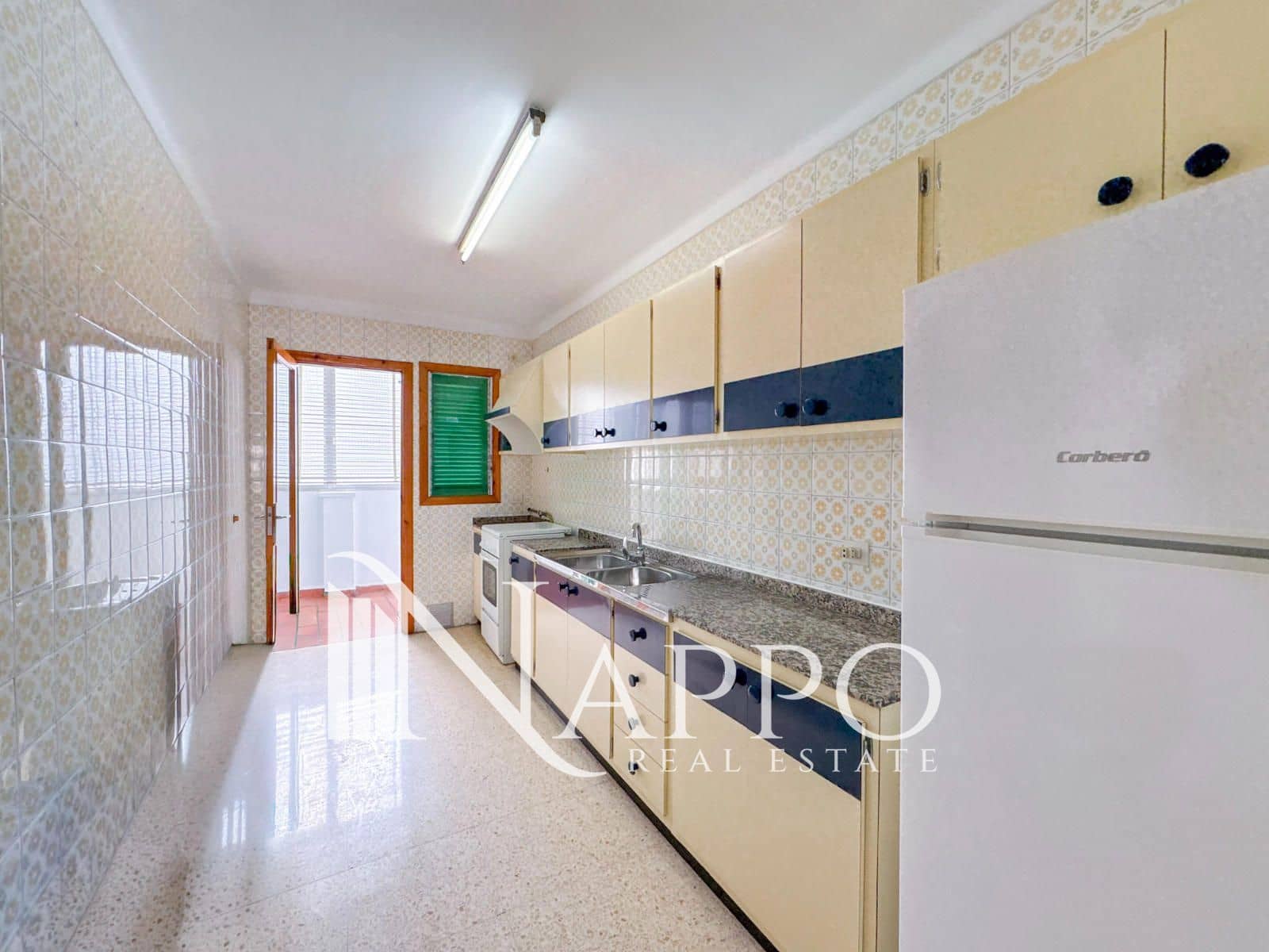 3 bedroom Flat for rent in Palma de Mallorca - € 1,600 (Ref: 9902241)