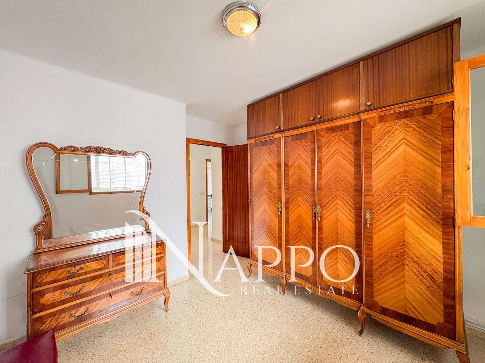 3 bedroom Flat for rent in Palma de Mallorca - € 1,600 (Ref: 9902241)