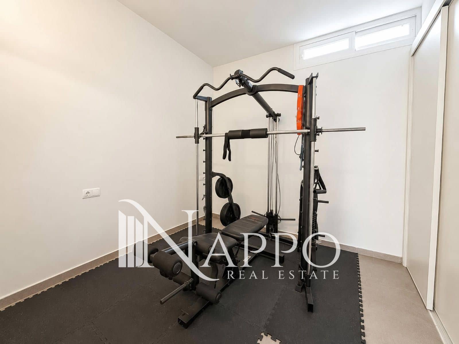 4 bedroom Townhouse for sale in El Pont d'Inca / Es Pont d'Inca with garage - € 679,000 (Ref: 9902242)