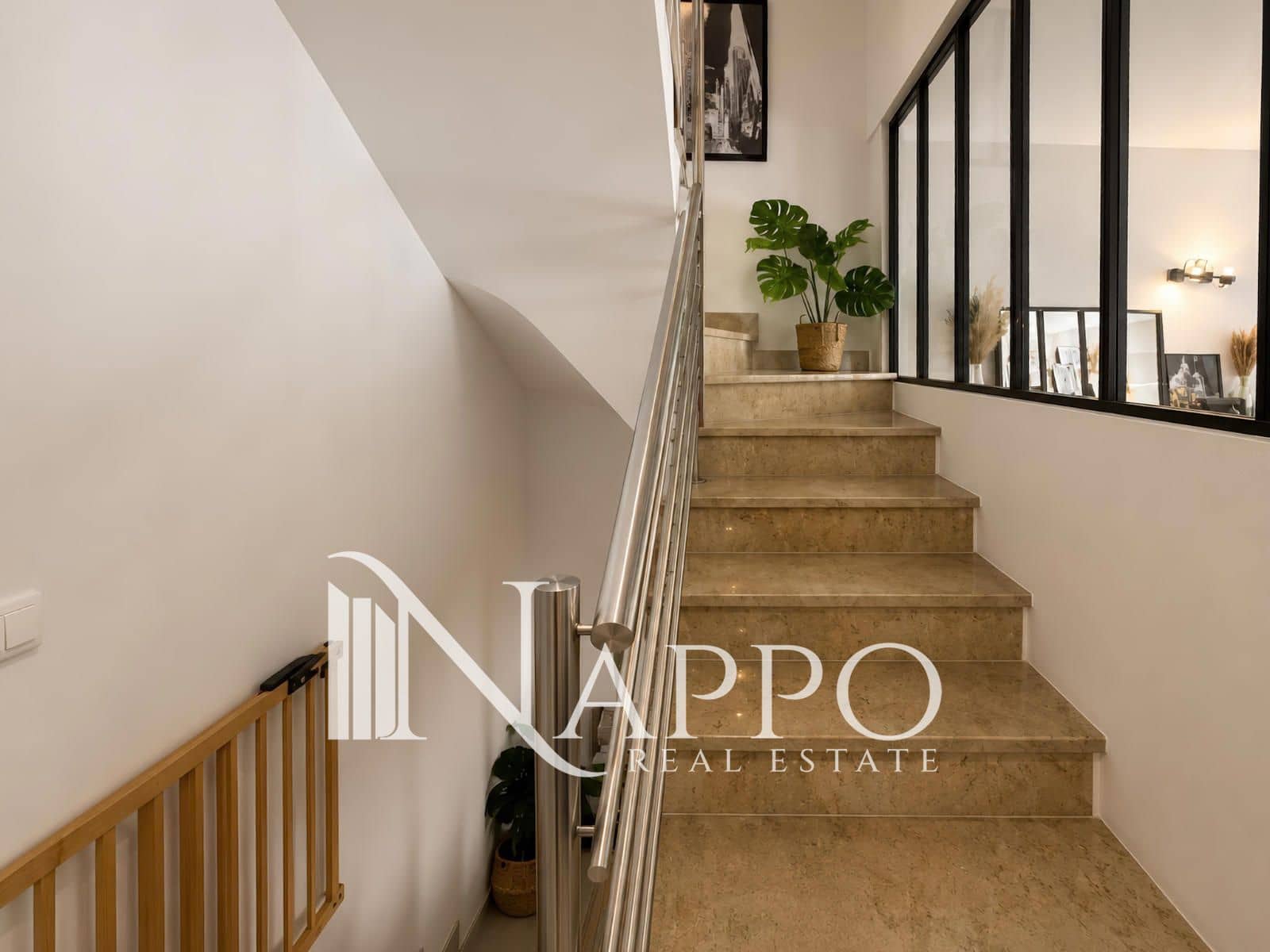 4 bedroom Townhouse for sale in El Pont d'Inca / Es Pont d'Inca with garage - € 679,000 (Ref: 9902242)