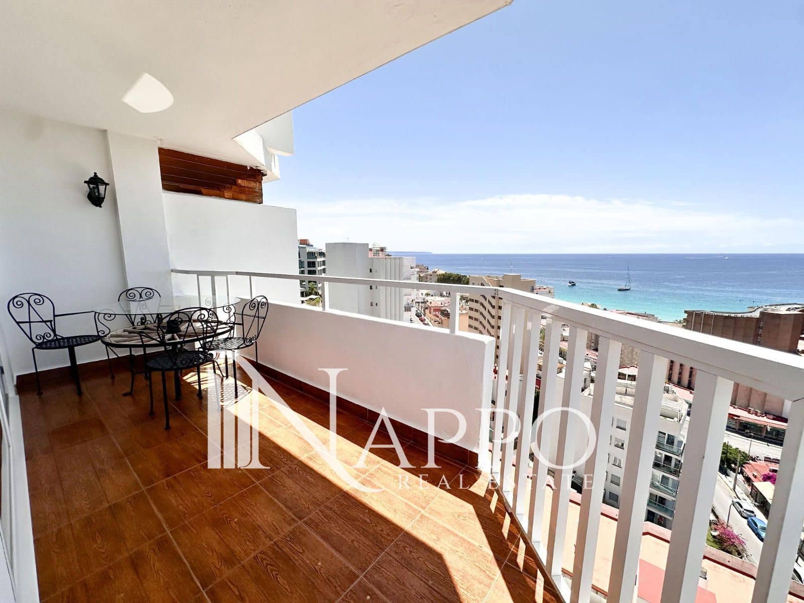 1 Zimmer Wohnung zu vermieten in Cala Mayor mit Pool - 1.580 € (Ref: 9904946)