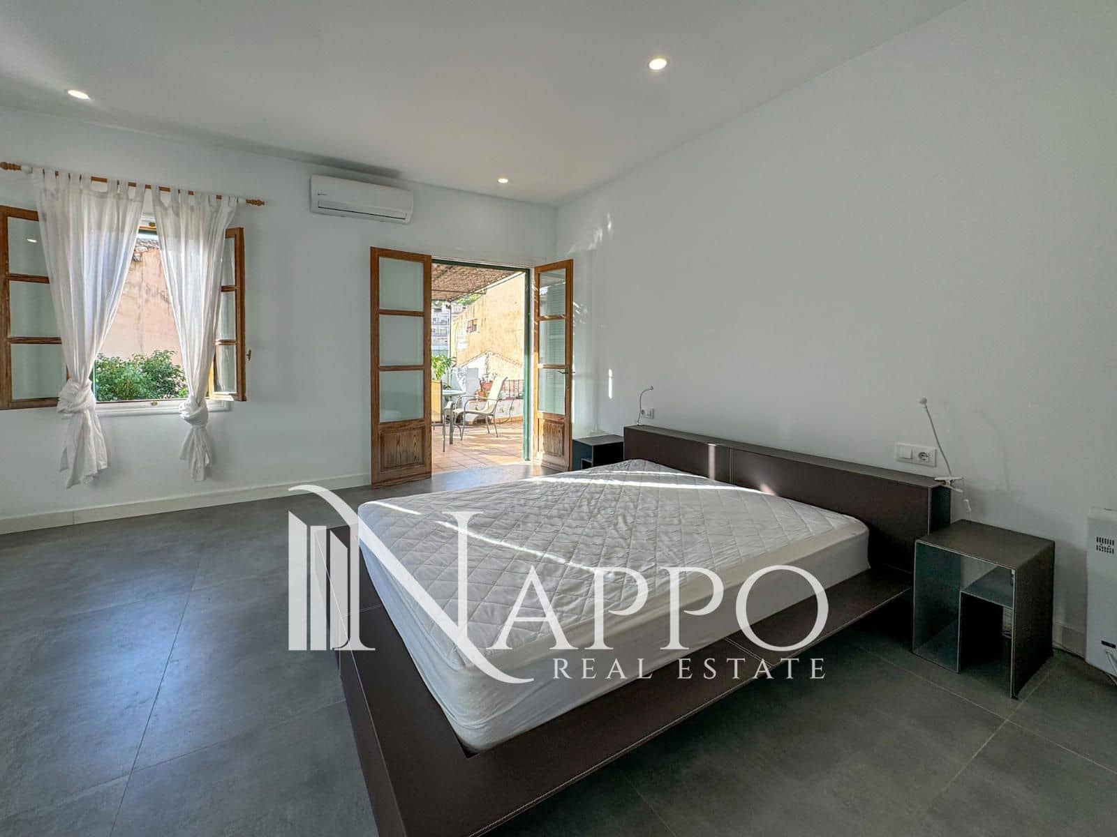 Ático de 3 habitaciones en Palma de Mallorca en alquiler con garaje - 2.500 € (Ref: 9914834)