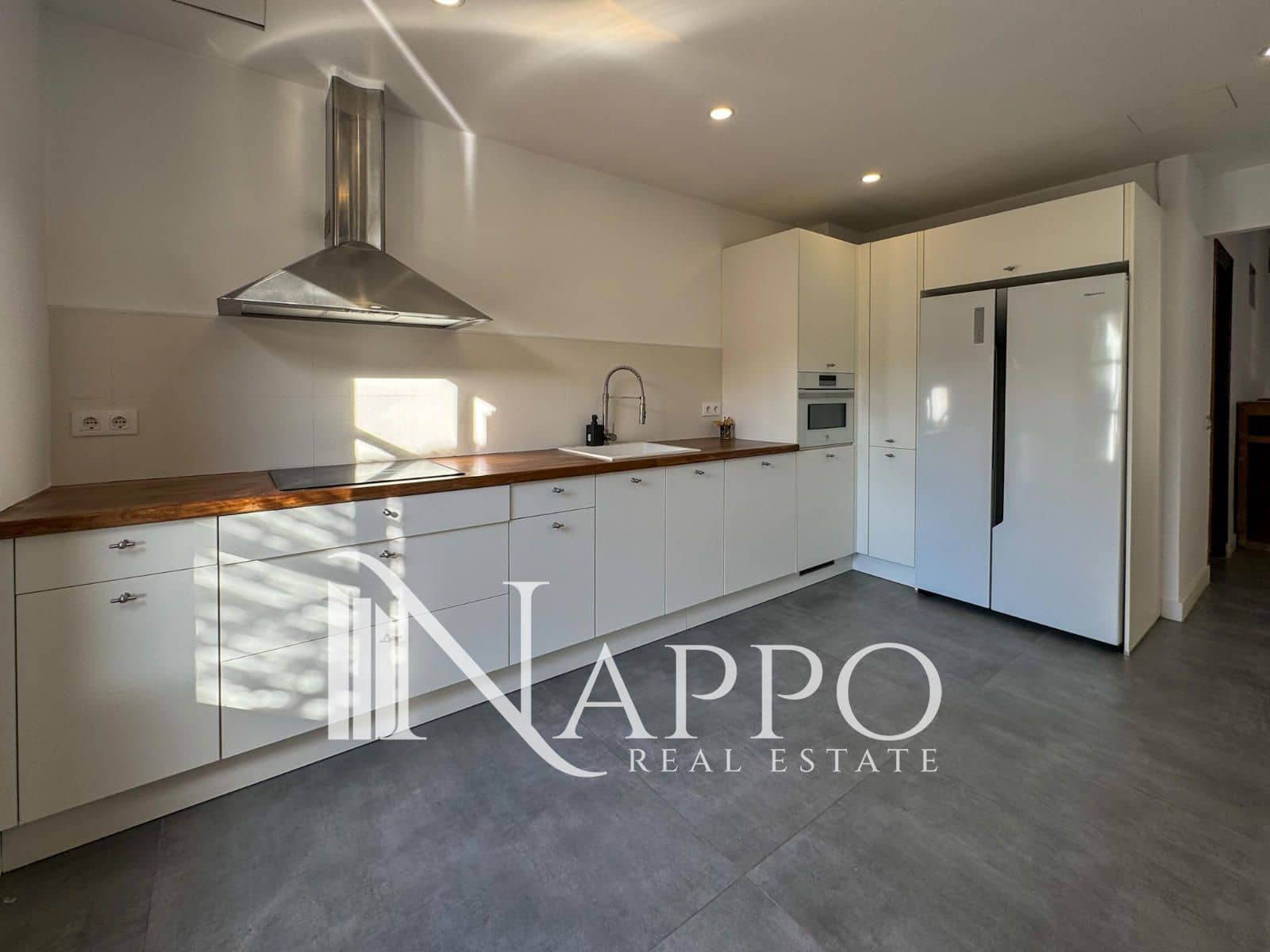 Ático de 3 habitaciones en Palma de Mallorca en alquiler con garaje - 2.500 € (Ref: 9914834)