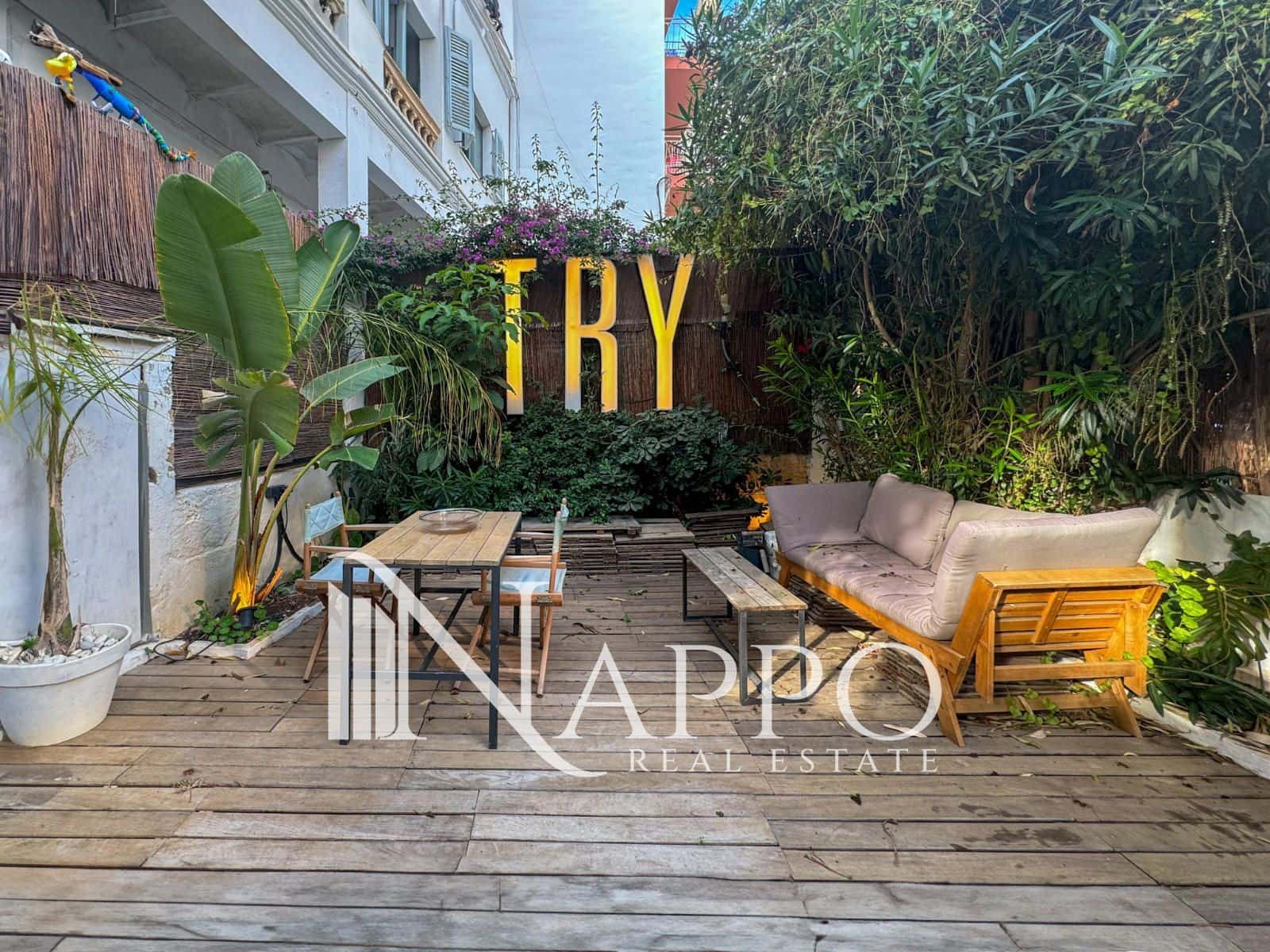Ático de 3 habitaciones en Palma de Mallorca en alquiler con garaje - 2.500 € (Ref: 9914834)