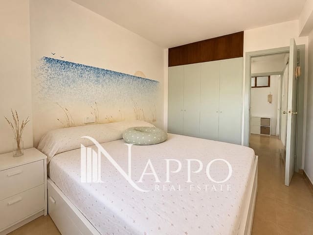 2 sovrum Lägenhet till salu i Santa Ponsa, Calvià med garage - 350 000 € (Ref: 9914940)
