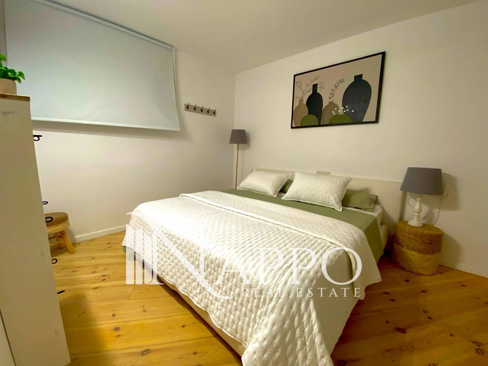 1 slaapkamer Flat te huur in Magalluf met zwembad - € 2.000 (Ref: 9917608)