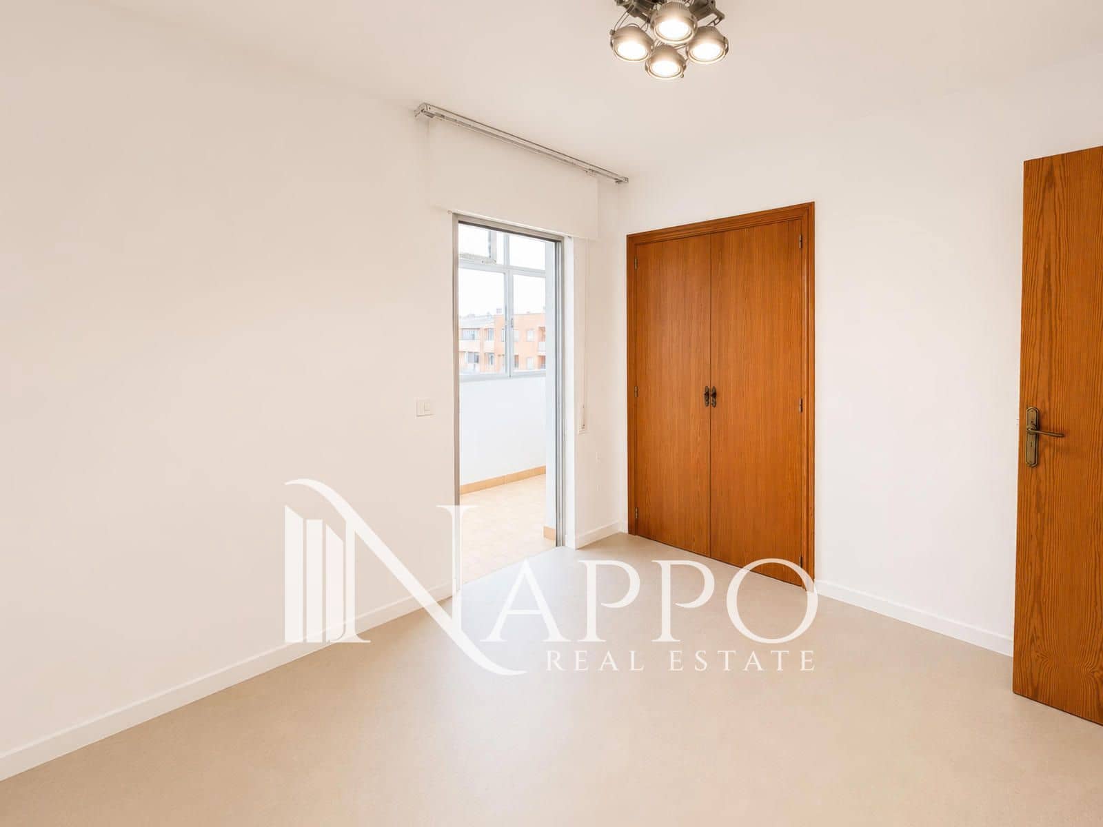 Piso de 4 habitaciones en Palma de Mallorca en venta con garaje - 420.000 € (Ref: 9917609)