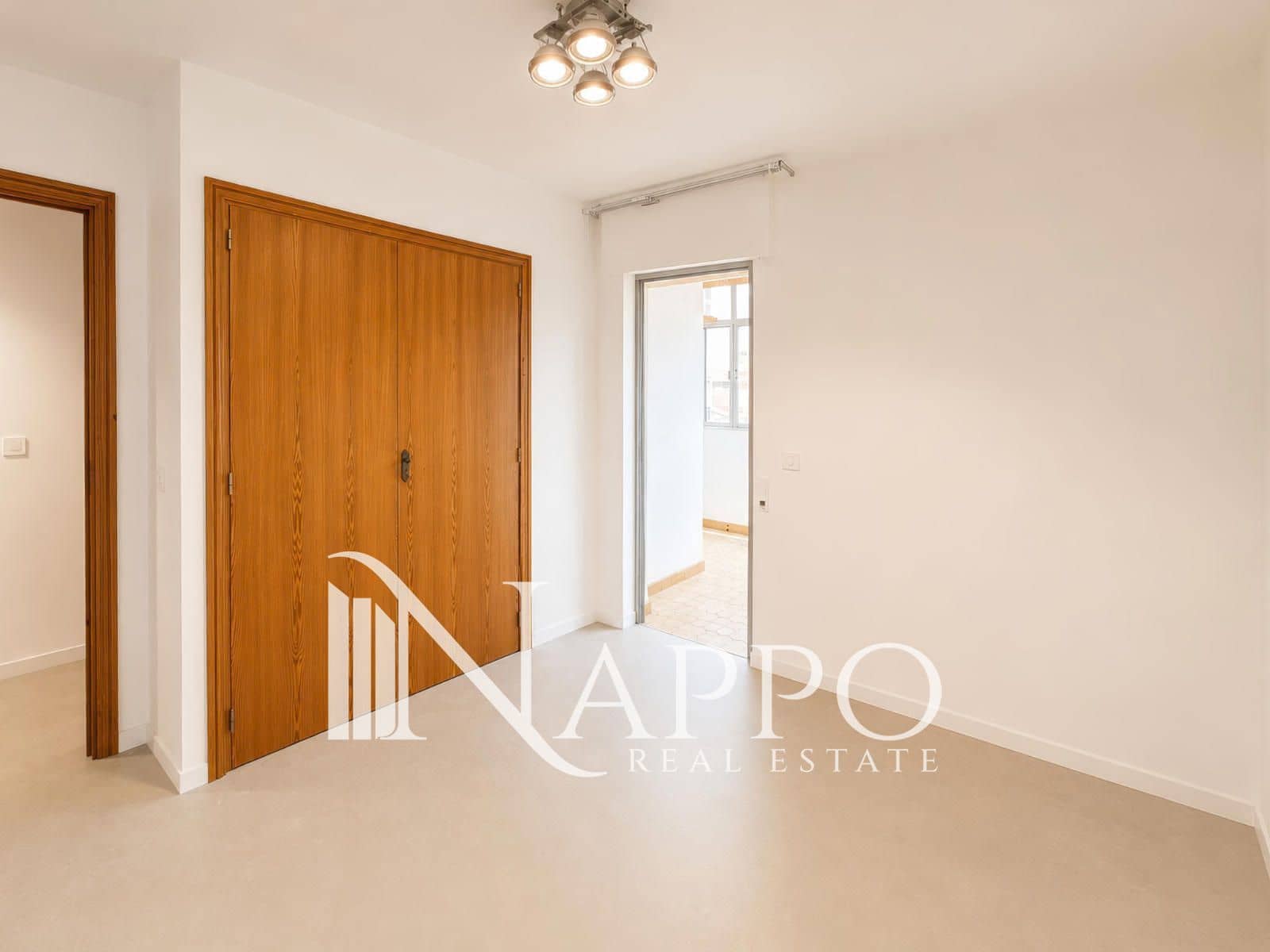 Piso de 4 habitaciones en Palma de Mallorca en venta con garaje - 420.000 € (Ref: 9917609)