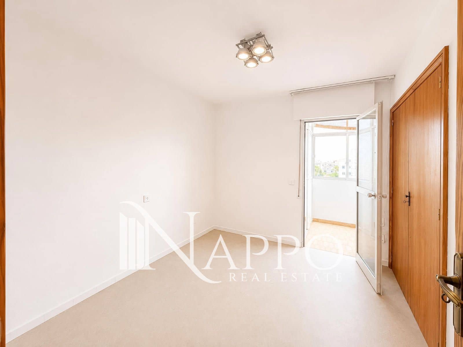 Piso de 4 habitaciones en Palma de Mallorca en venta con garaje - 420.000 € (Ref: 9917609)