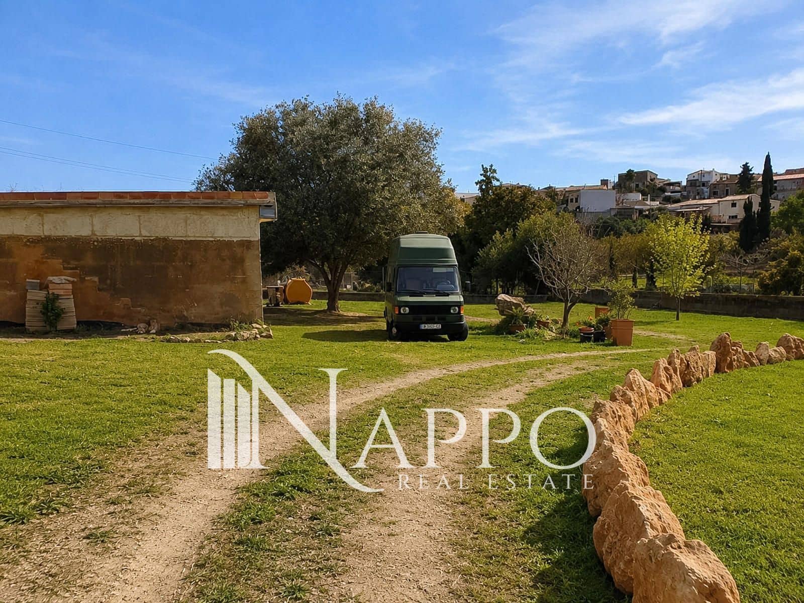 Building Plot for sale in Establiments - € 199,000 (Ref: 9918780)
