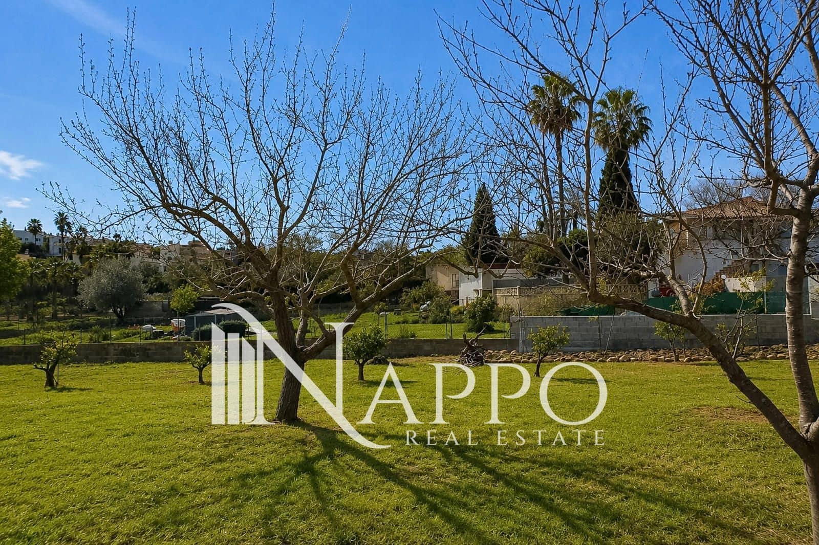 Building Plot for sale in Establiments - € 199,000 (Ref: 9918780)