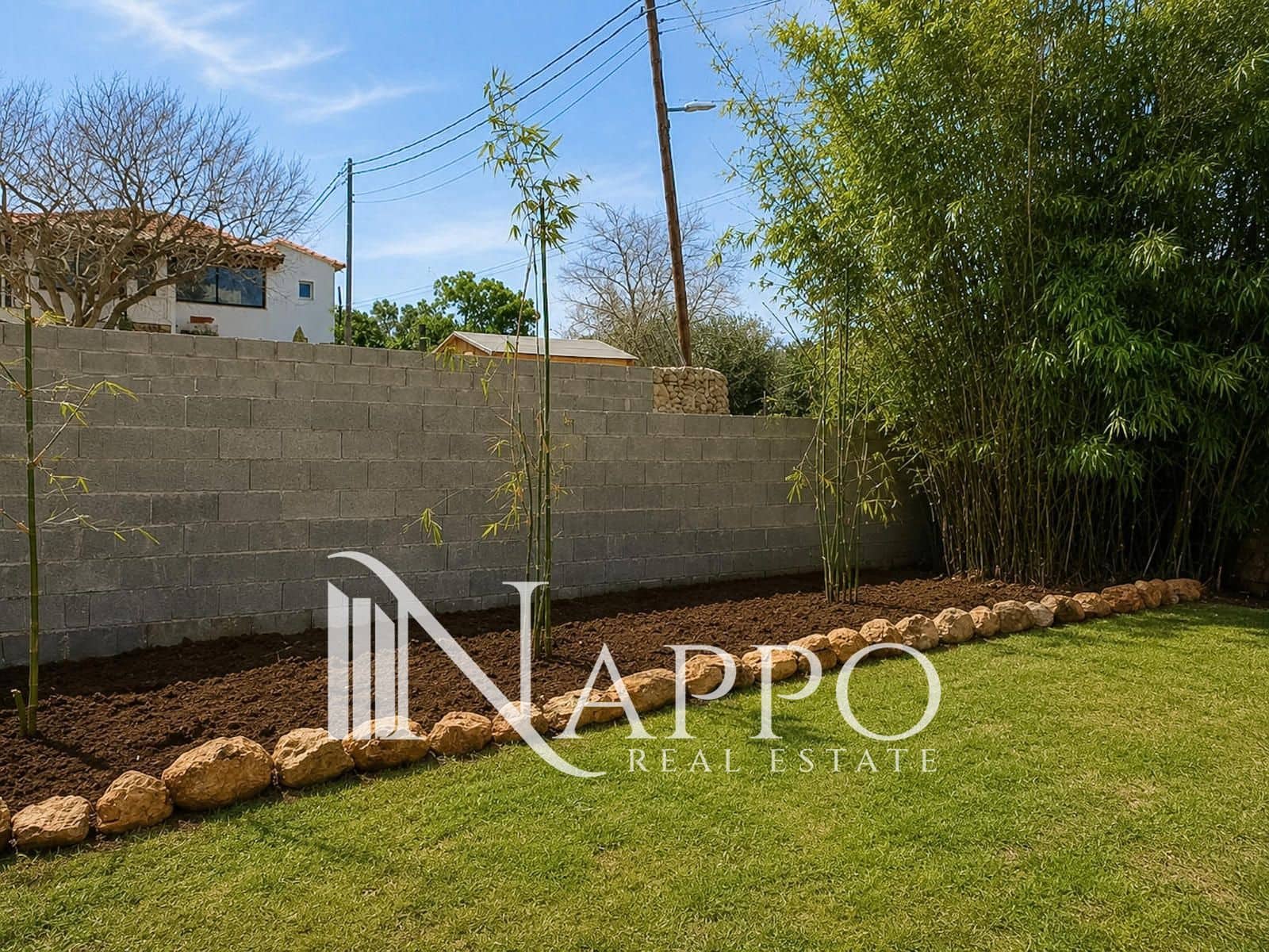 Building Plot for sale in Establiments - € 199,000 (Ref: 9918780)