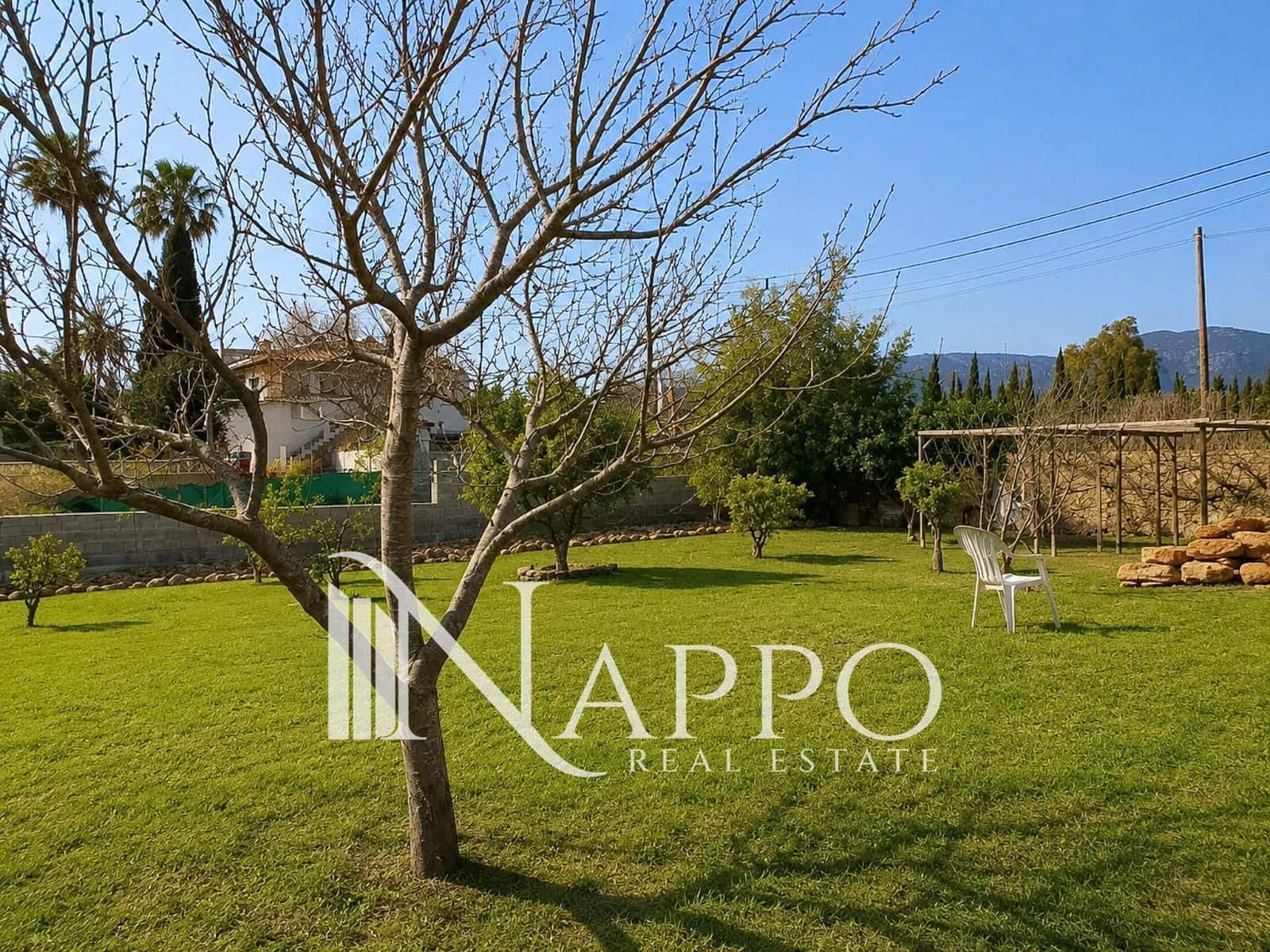 Building Plot for sale in Establiments - € 199,000 (Ref: 9918780)