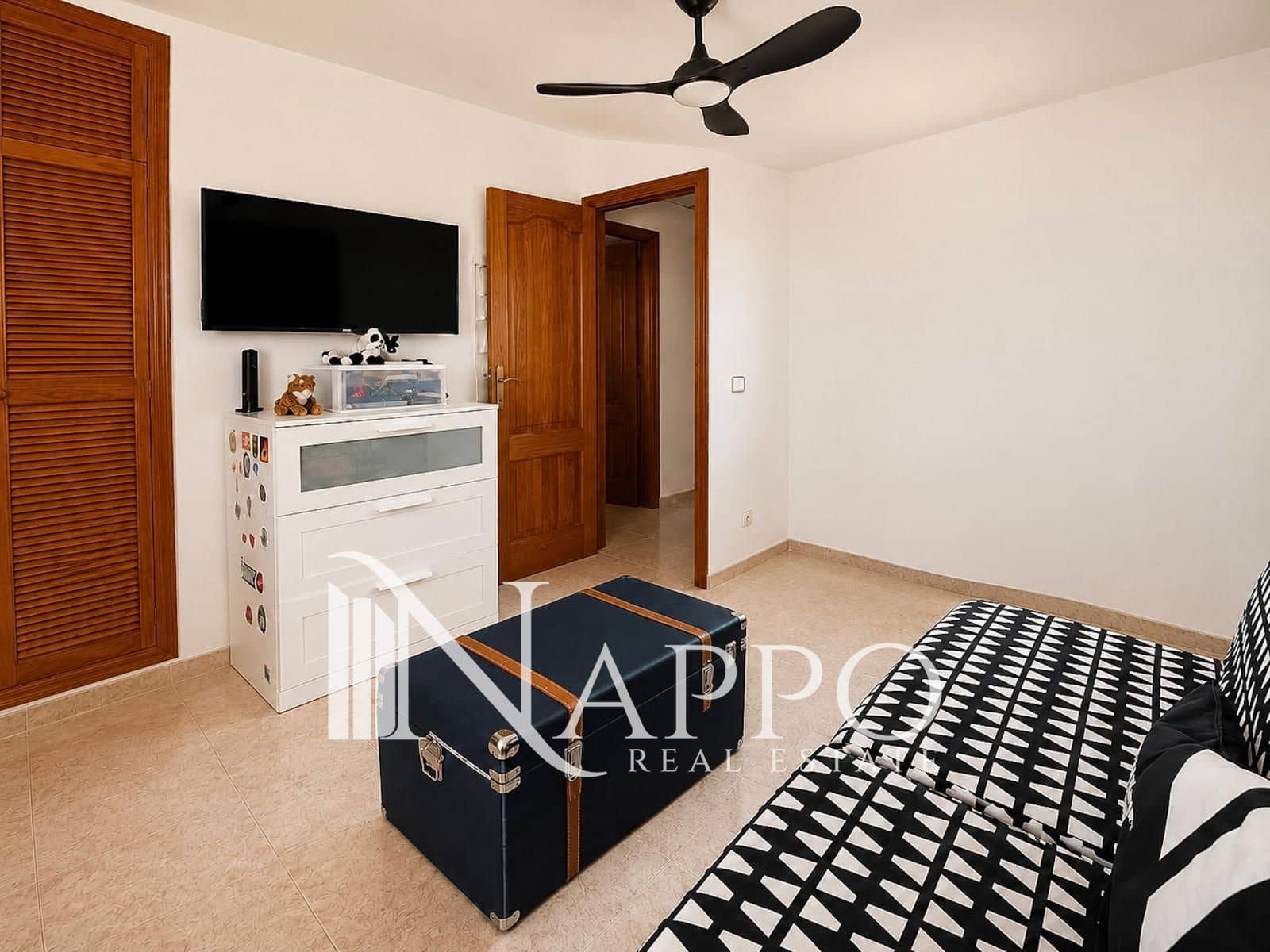 4 bedroom Villa for sale in Palmanyola with pool garage - € 1,199,000 (Ref: 9918902)