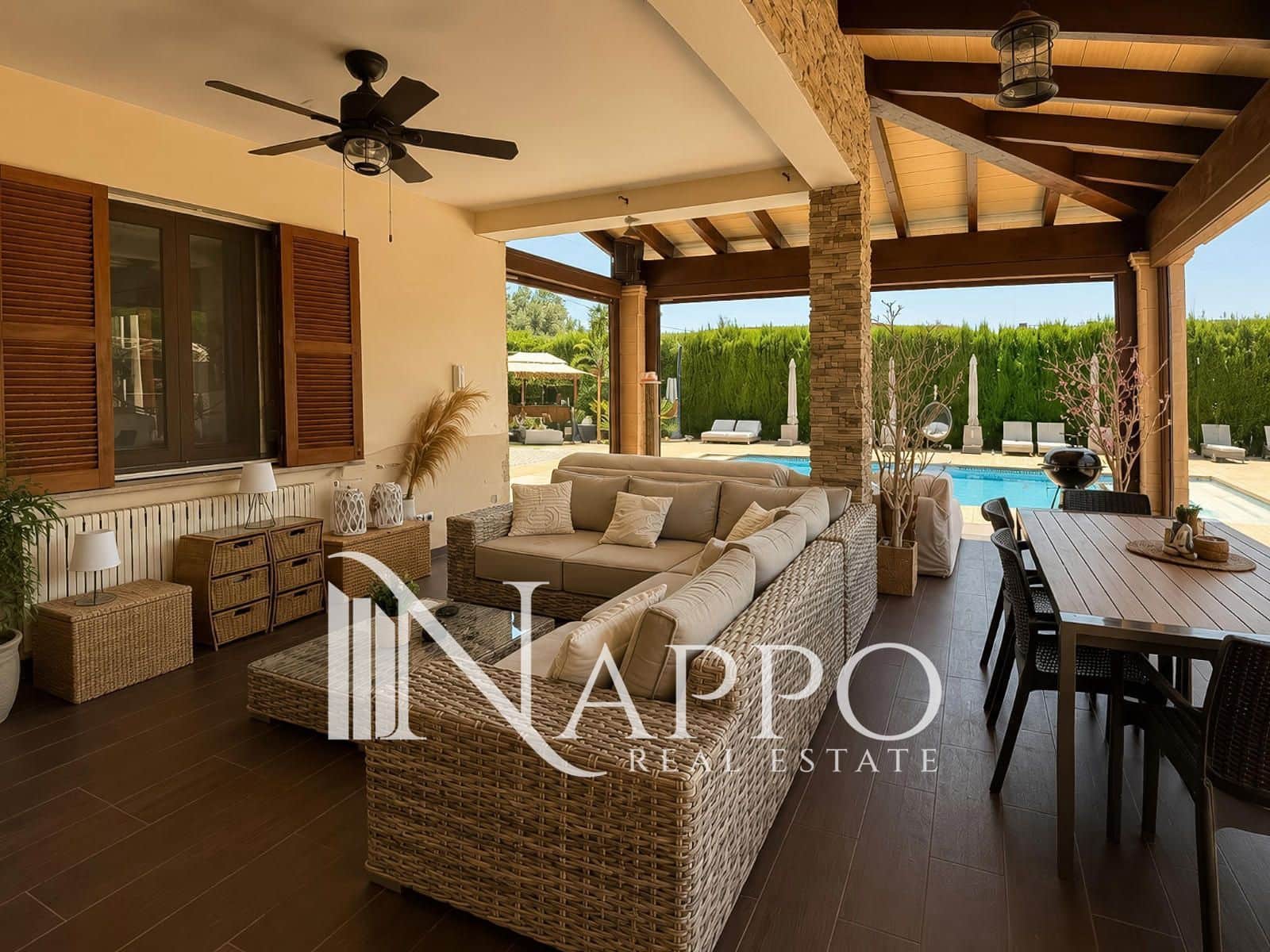 4 bedroom Villa for sale in Palmanyola with pool garage - € 1,199,000 (Ref: 9918902)