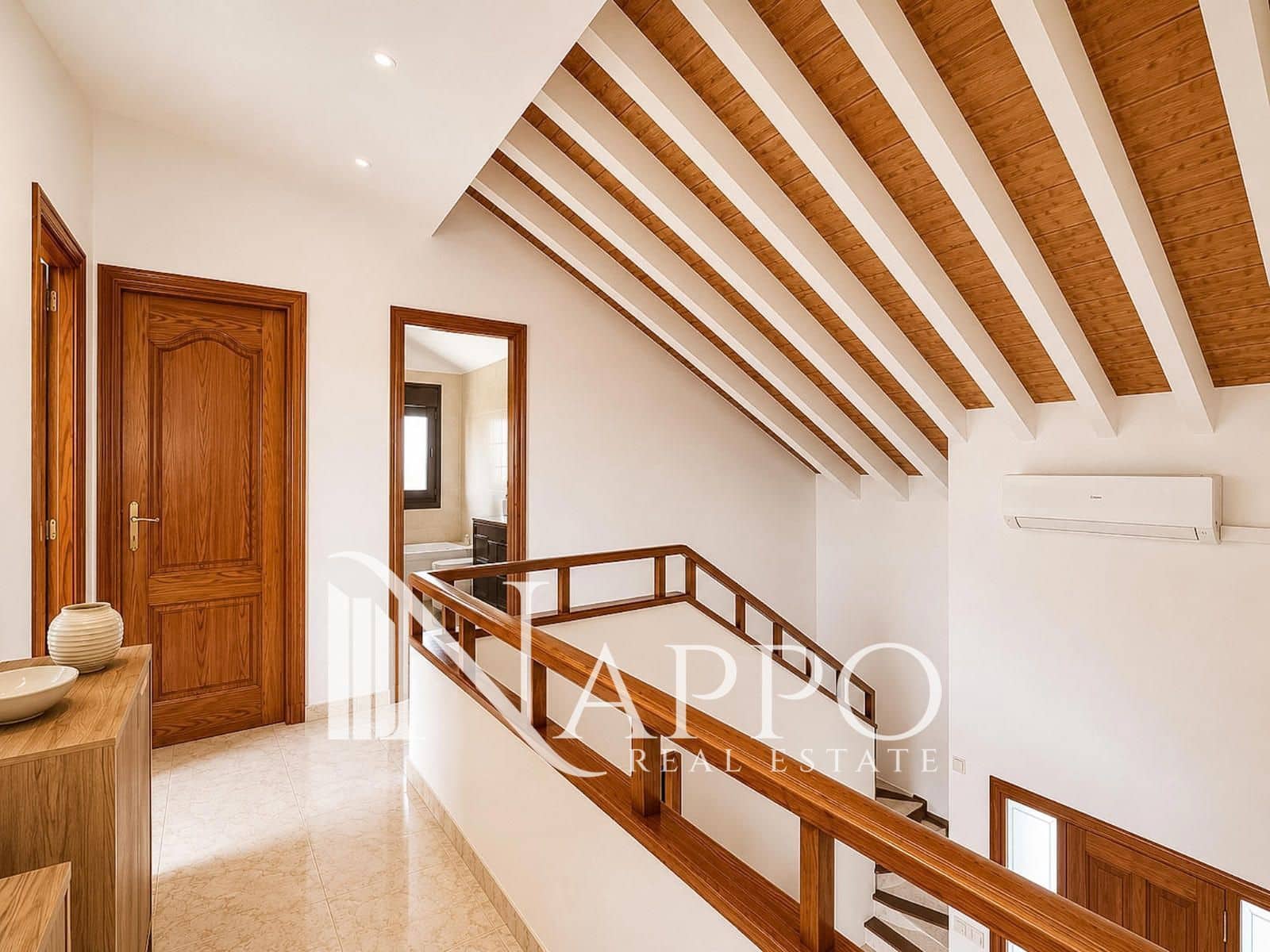4 bedroom Villa for sale in Palmanyola with pool garage - € 1,199,000 (Ref: 9918902)