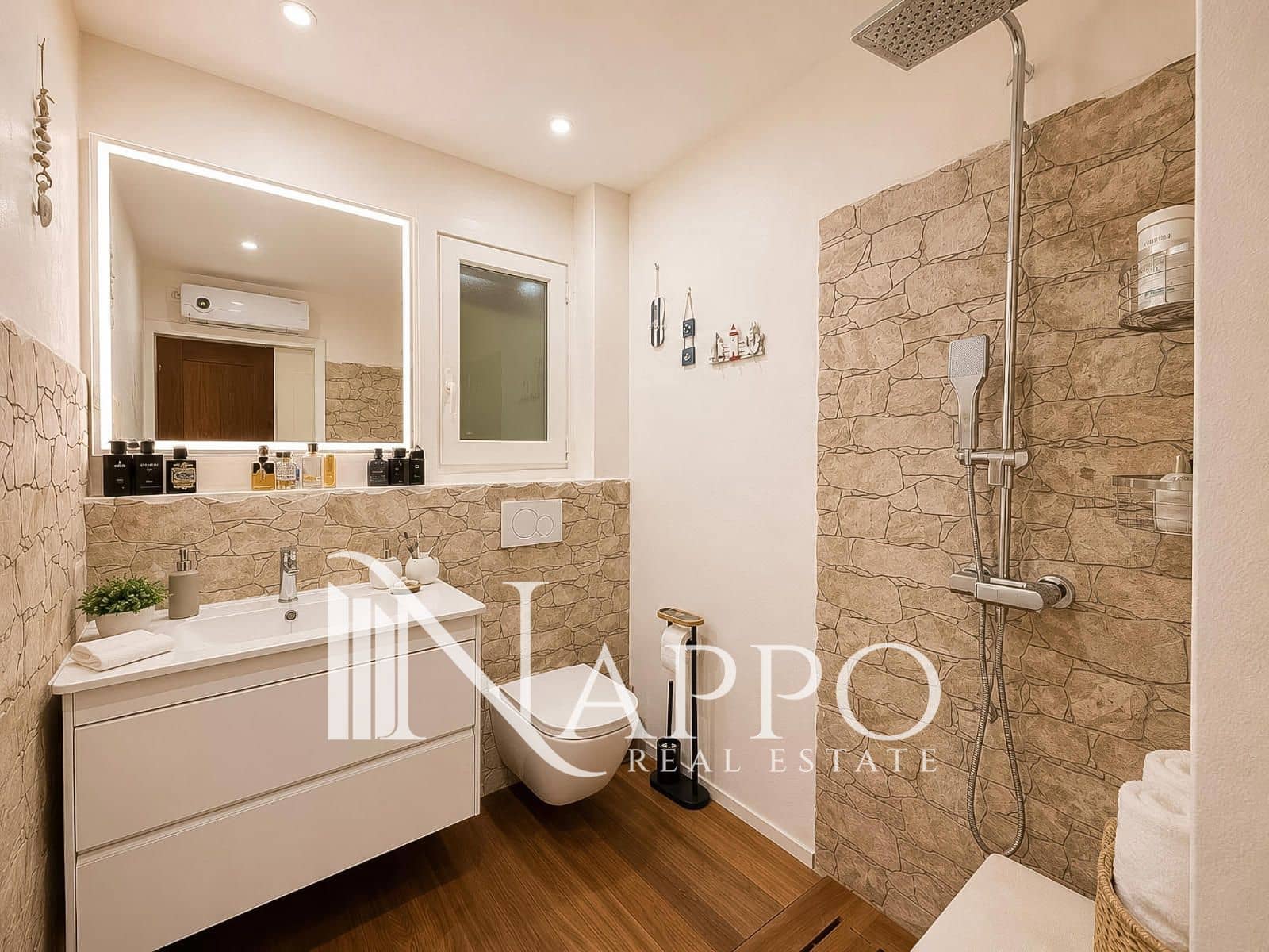 4 bedroom Villa for sale in Palmanyola with pool garage - € 1,199,000 (Ref: 9918902)