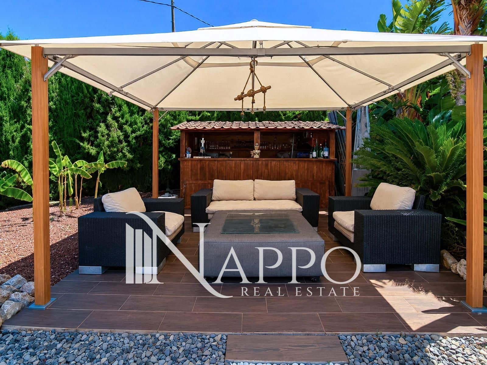 4 bedroom Villa for sale in Palmanyola with pool garage - € 1,199,000 (Ref: 9918902)