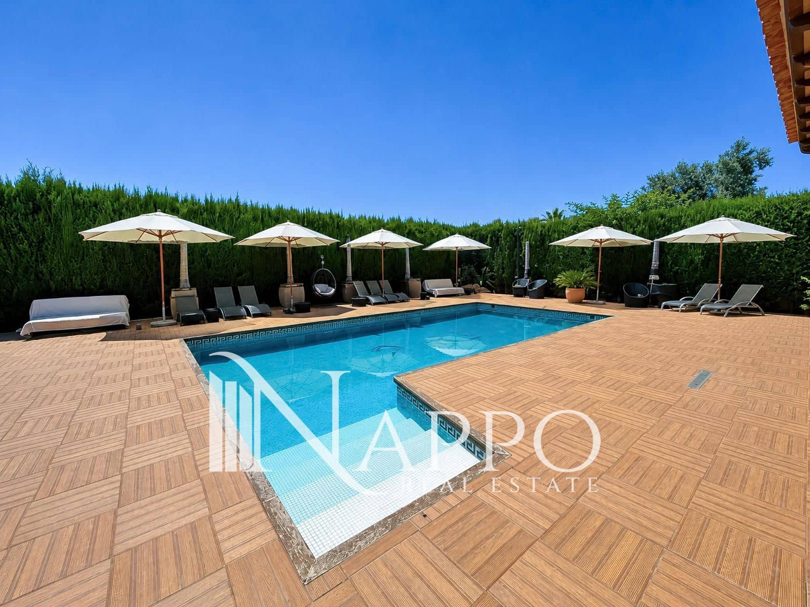 4 bedroom Villa for sale in Palmanyola with pool garage - € 1,199,000 (Ref: 9918902)