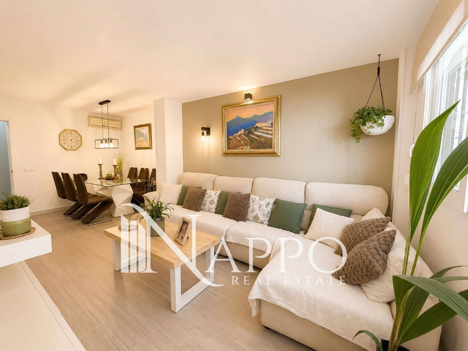 4 bedroom Flat for sale in Es Molinar / El Molinar with garage - € 530,000 (Ref: 9921481)
