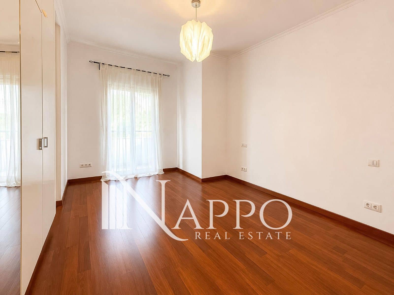 2 bedroom Flat for sale in Palma de Mallorca - € 595,000 (Ref: 9924859)
