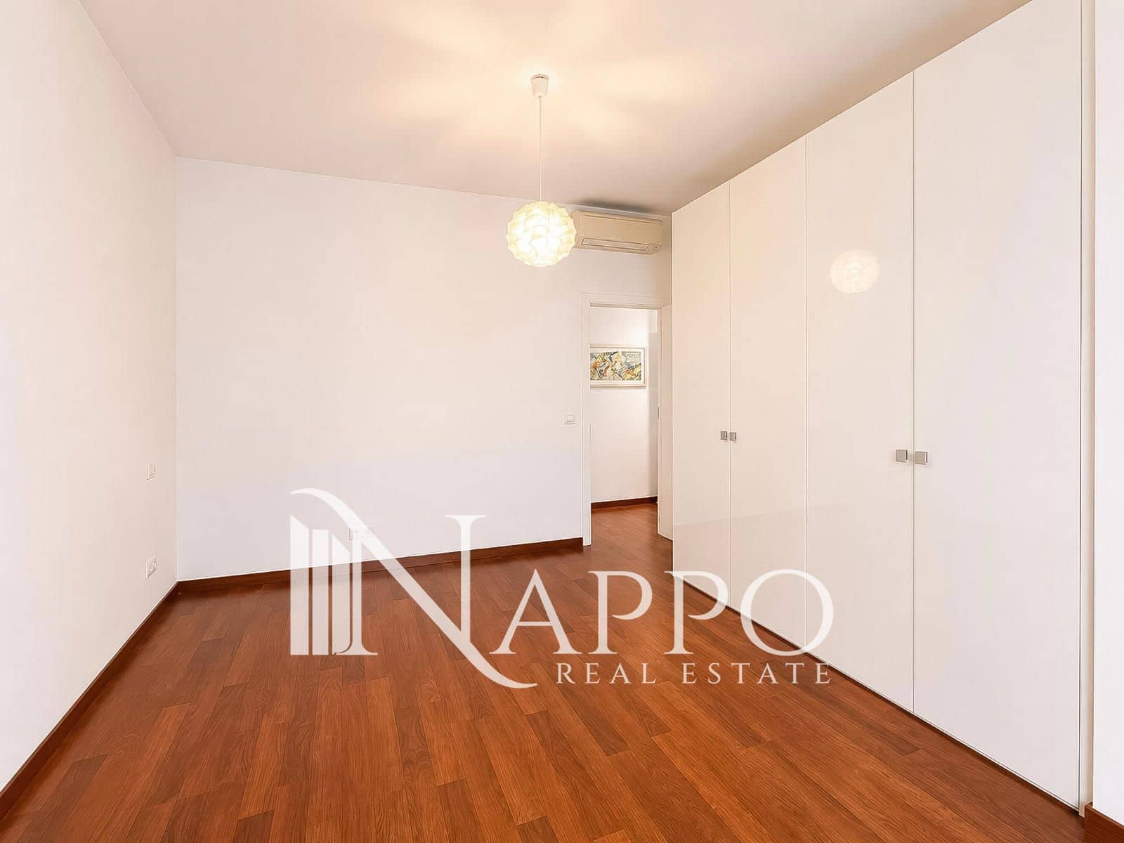 2 bedroom Flat for sale in Palma de Mallorca - € 595,000 (Ref: 9924859)