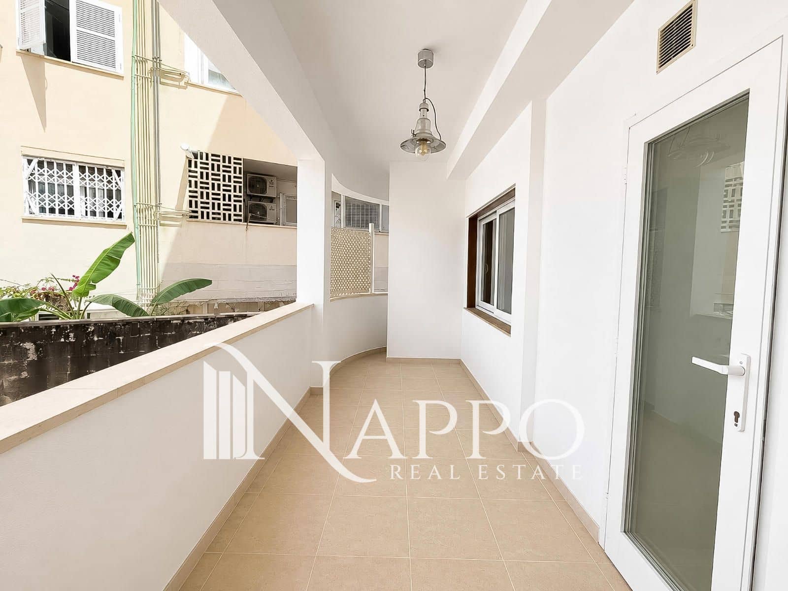 2 bedroom Flat for sale in Palma de Mallorca - € 595,000 (Ref: 9924859)