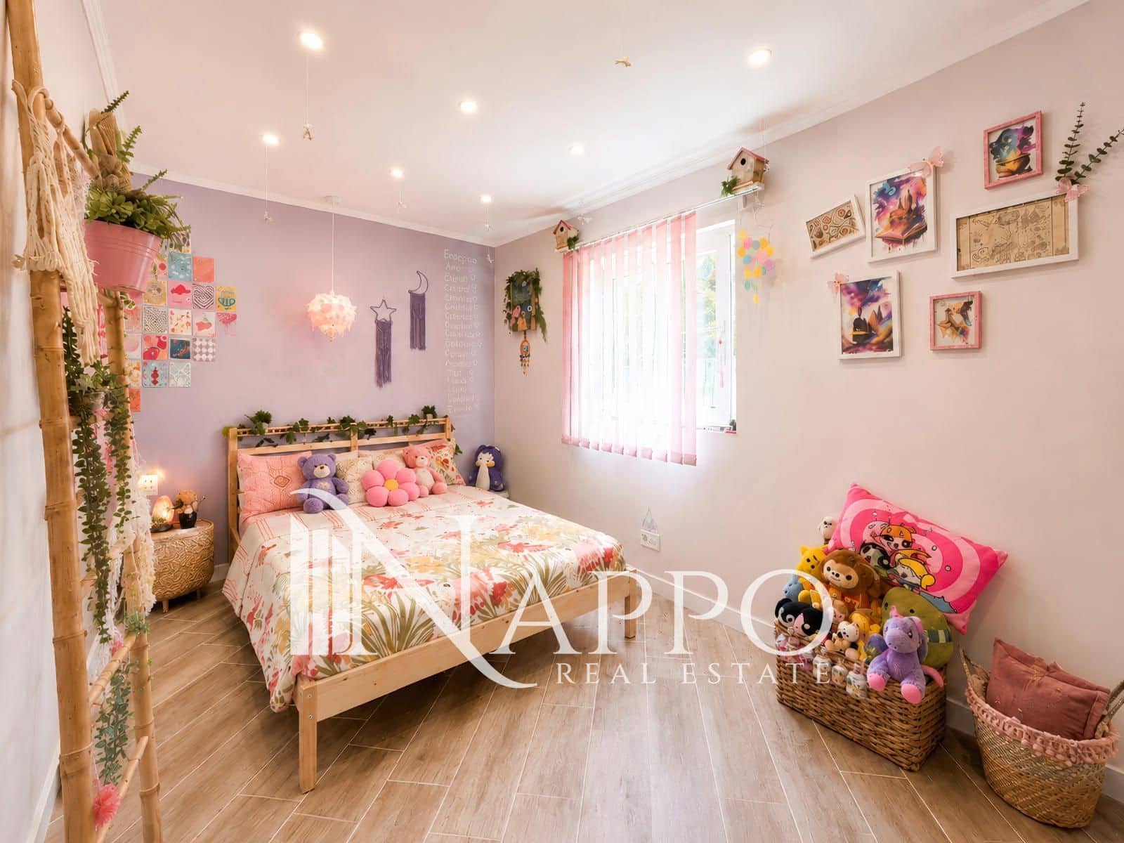 2 bedroom Villa for sale in Badia Blava with pool garage - € 699,000 (Ref: 9925247)