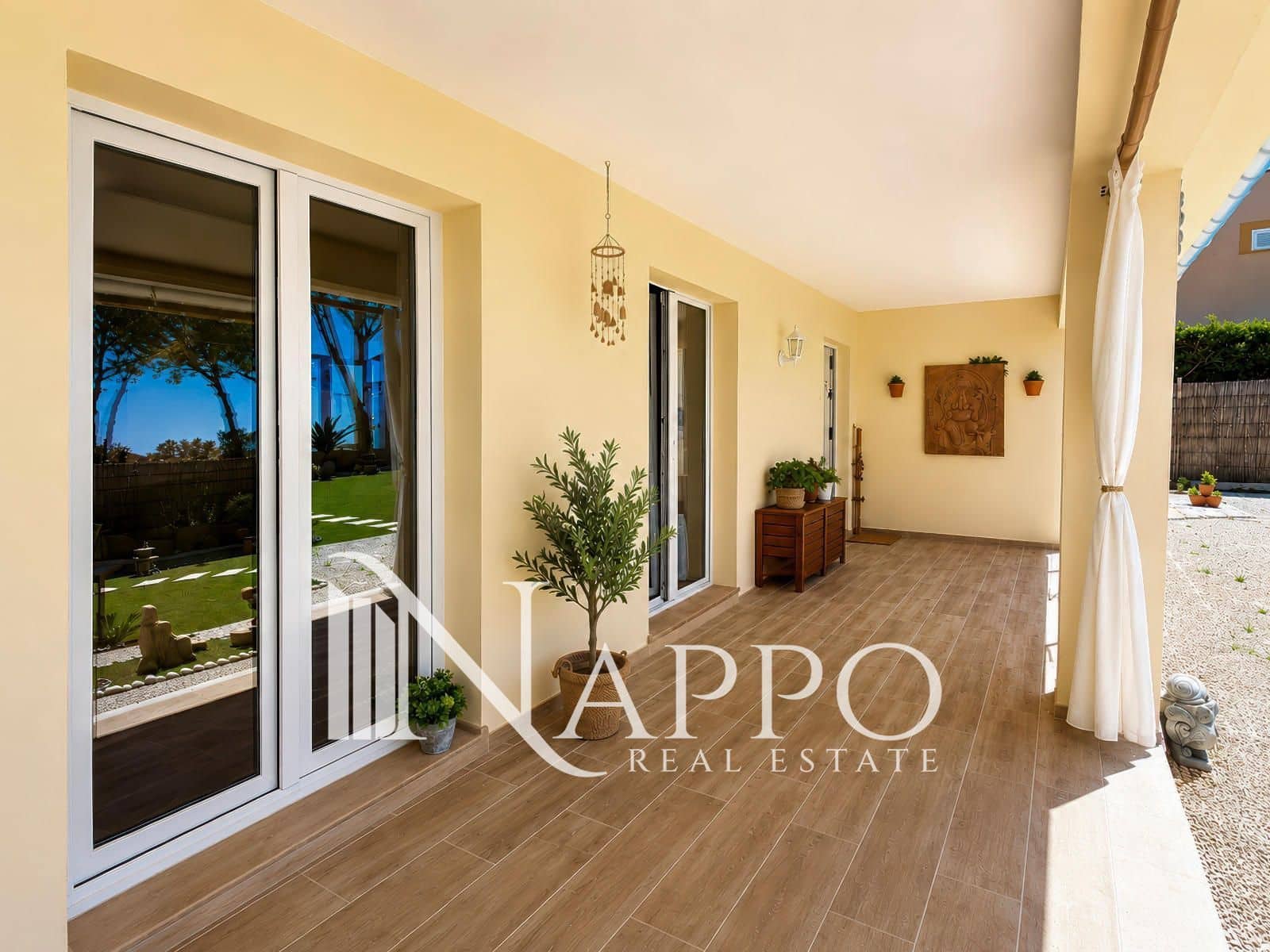 2 bedroom Villa for sale in Badia Blava with pool garage - € 699,000 (Ref: 9925247)