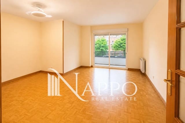 4 Zimmer Apartment zu vermieten in Gaztambide, Madrid Stadt - 725 € (Ref: 9926738)