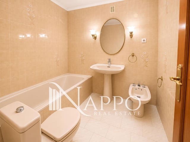 4 Zimmer Apartment zu vermieten in Gaztambide, Madrid Stadt - 725 € (Ref: 9926738)