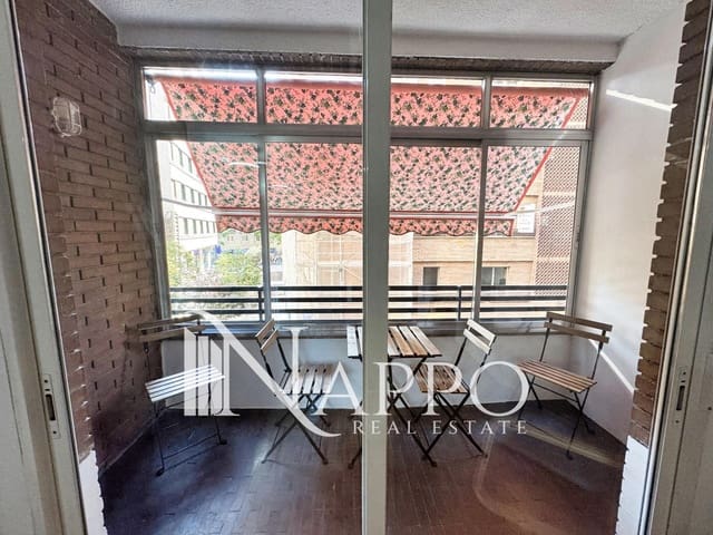 4 soverom Leilighet til leie i Gaztambide, Madrid by - € 725 (Ref: 9926738)