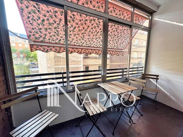 4 soverom Leilighet til leie i Gaztambide, Madrid by - € 725 (Ref: 9926738)