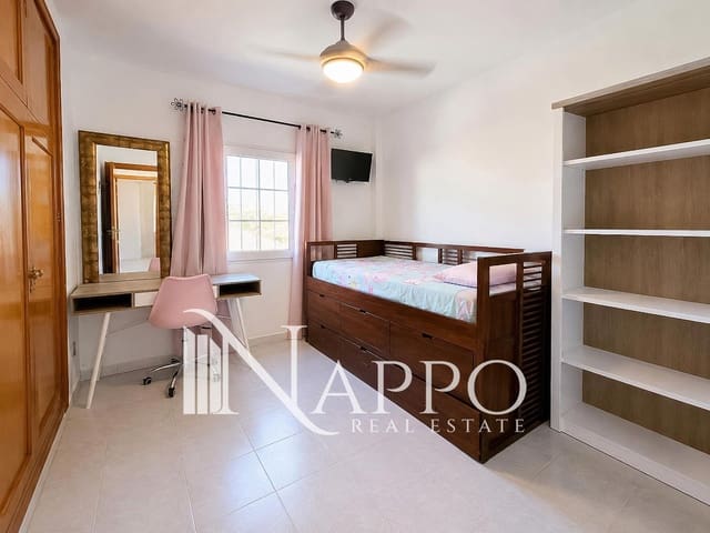 4 soveværelse Byhus til salg i Sa Cabaneta / La Cabaneta, Marratxí med garage - € 649.000 (Ref: 9927897)