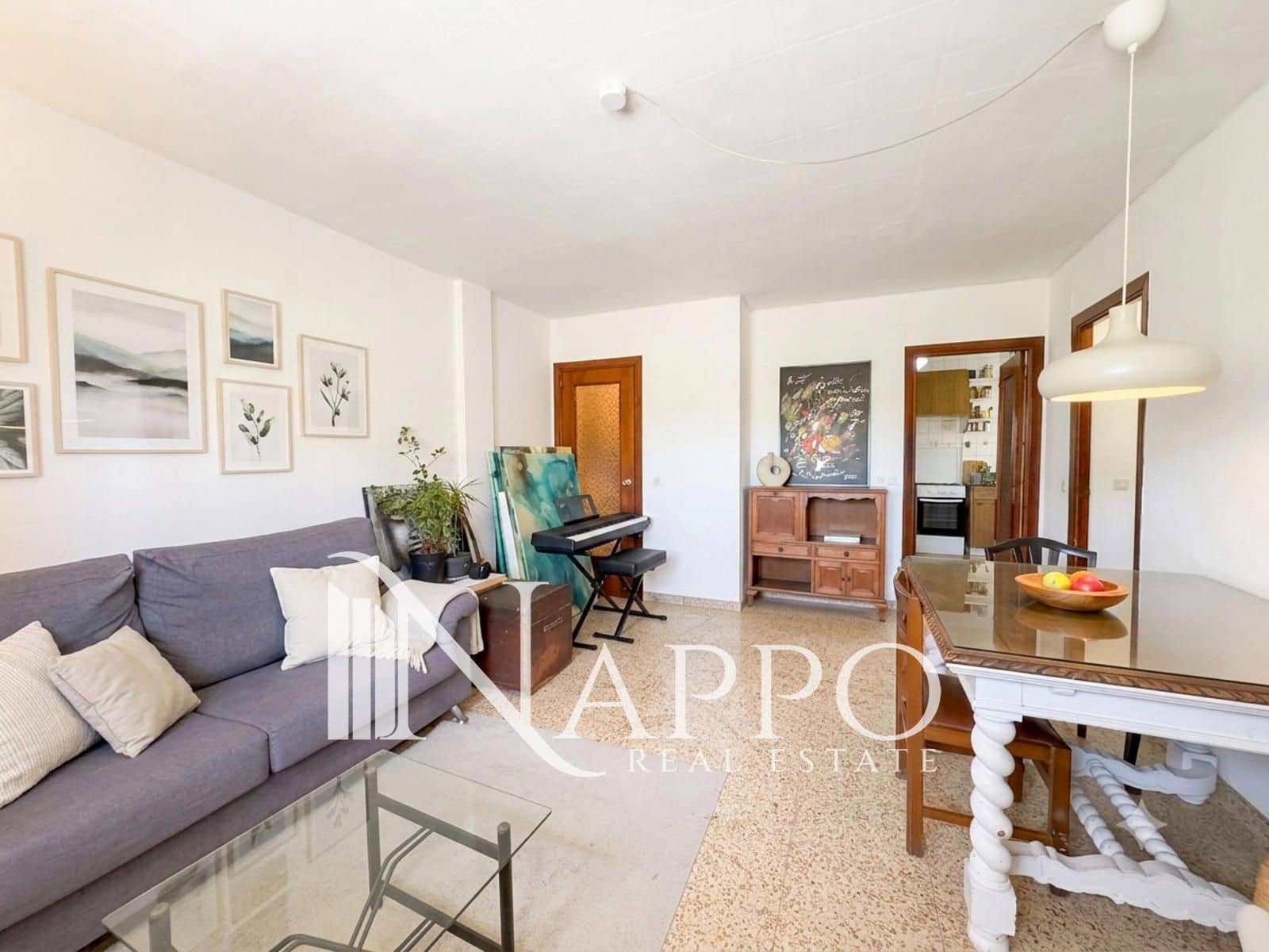 3 bedroom Flat for sale in Palma de Mallorca - € 330,000 (Ref: 9932181)