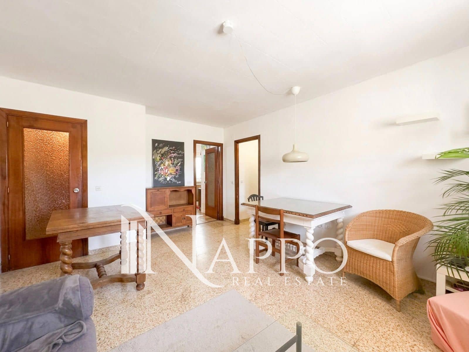 3 bedroom Flat for sale in Palma de Mallorca - € 330,000 (Ref: 9932181)