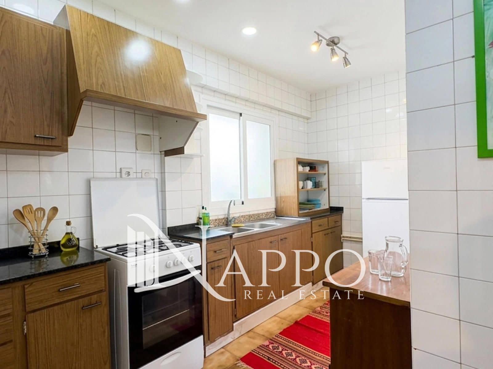3 bedroom Flat for sale in Palma de Mallorca - € 330,000 (Ref: 9932181)