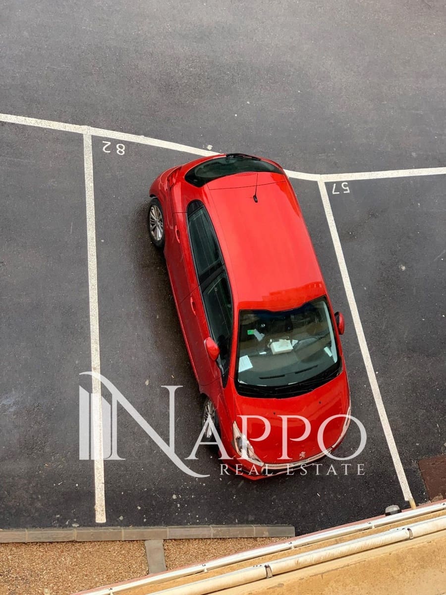 1 makuuhuone Asunto vuokrattavana paikassa Cala Mayor mukana 
autotalli - 1 000 € (Ref: 9932397)