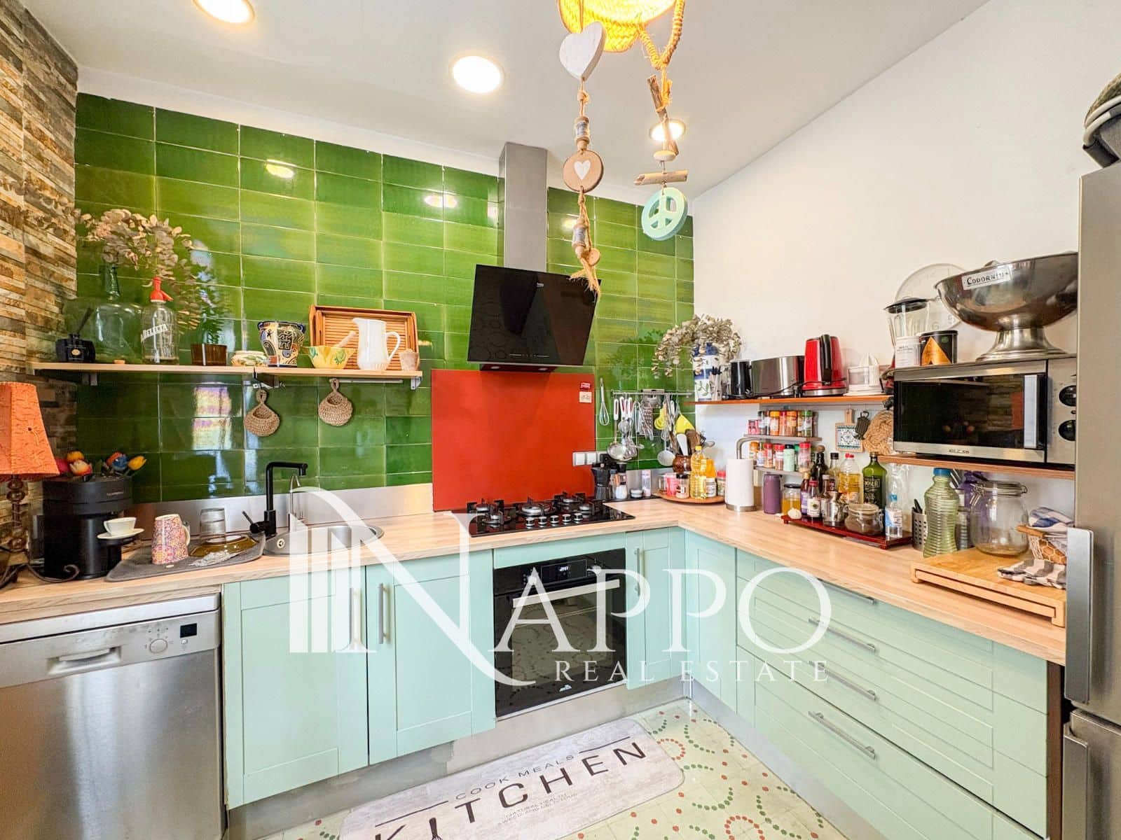 4 bedroom Flat for sale in Palma de Mallorca with pool garage - € 980,000 (Ref: 9934945)