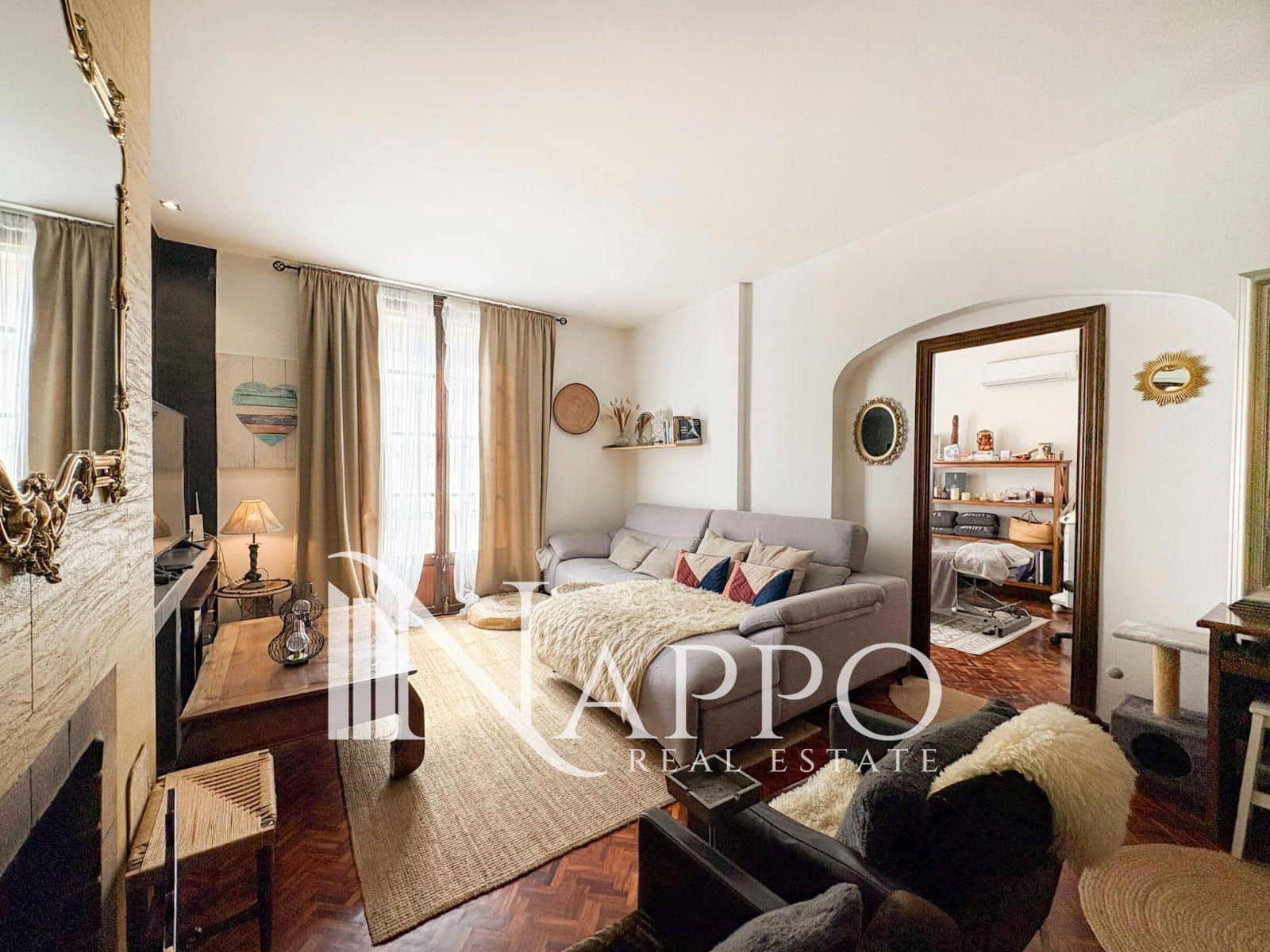 4 bedroom Flat for sale in Palma de Mallorca with pool garage - € 980,000 (Ref: 9934945)