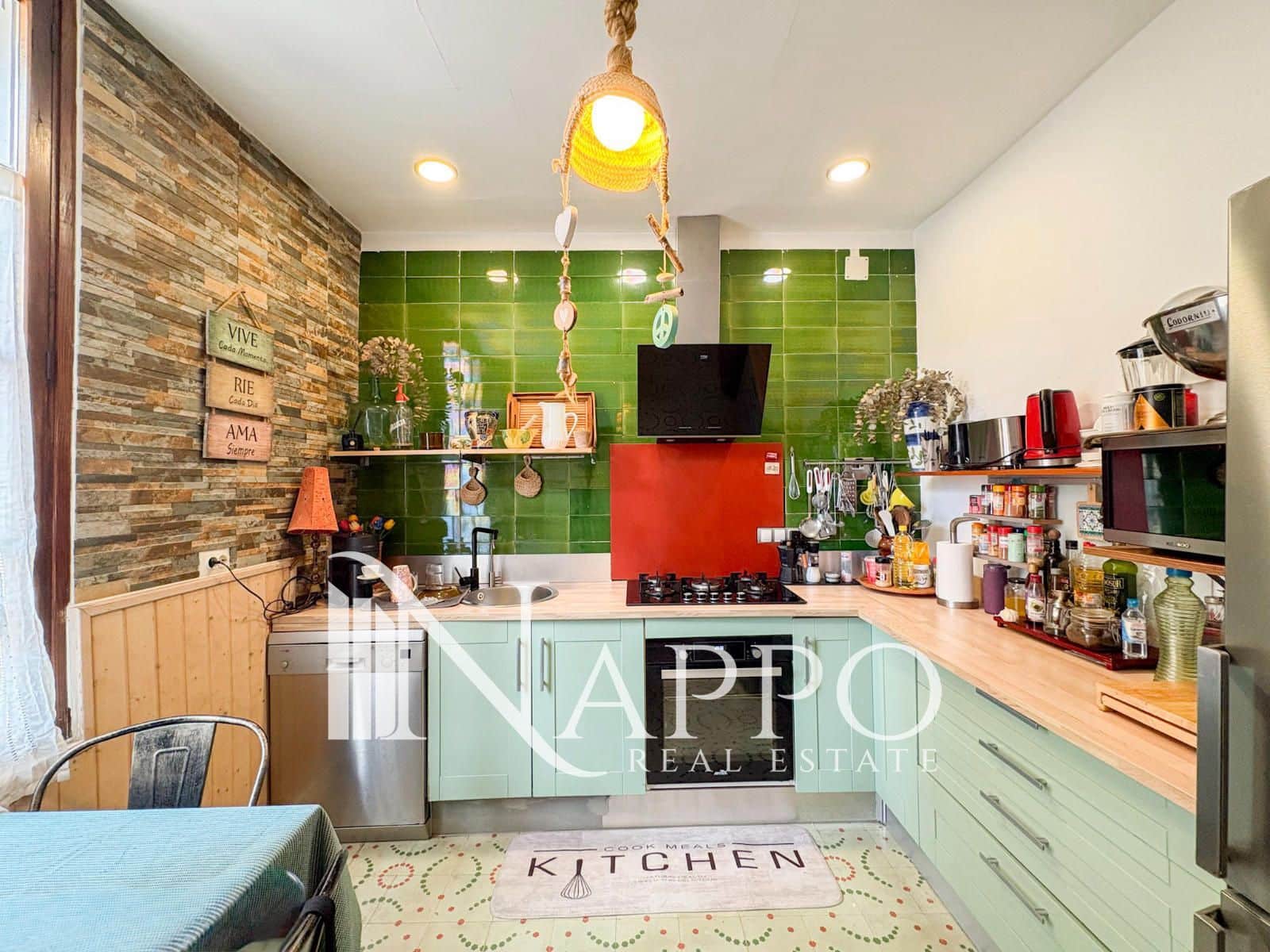 4 bedroom Flat for sale in Palma de Mallorca with pool garage - € 980,000 (Ref: 9934945)