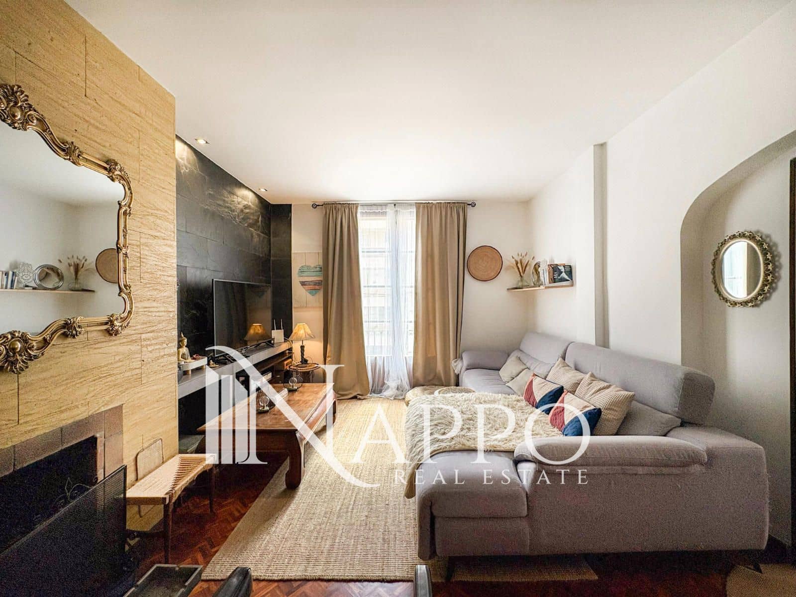 4 bedroom Flat for sale in Palma de Mallorca with pool garage - € 980,000 (Ref: 9934945)