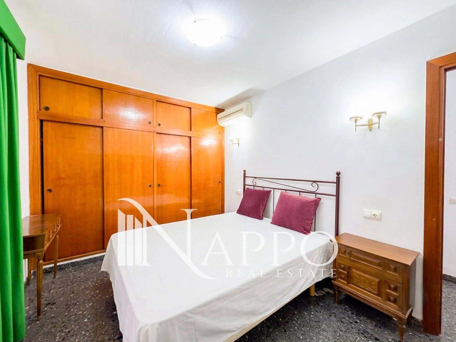 4 bedroom Flat for sale in Palma de Mallorca - € 635,000 (Ref: 9935121)