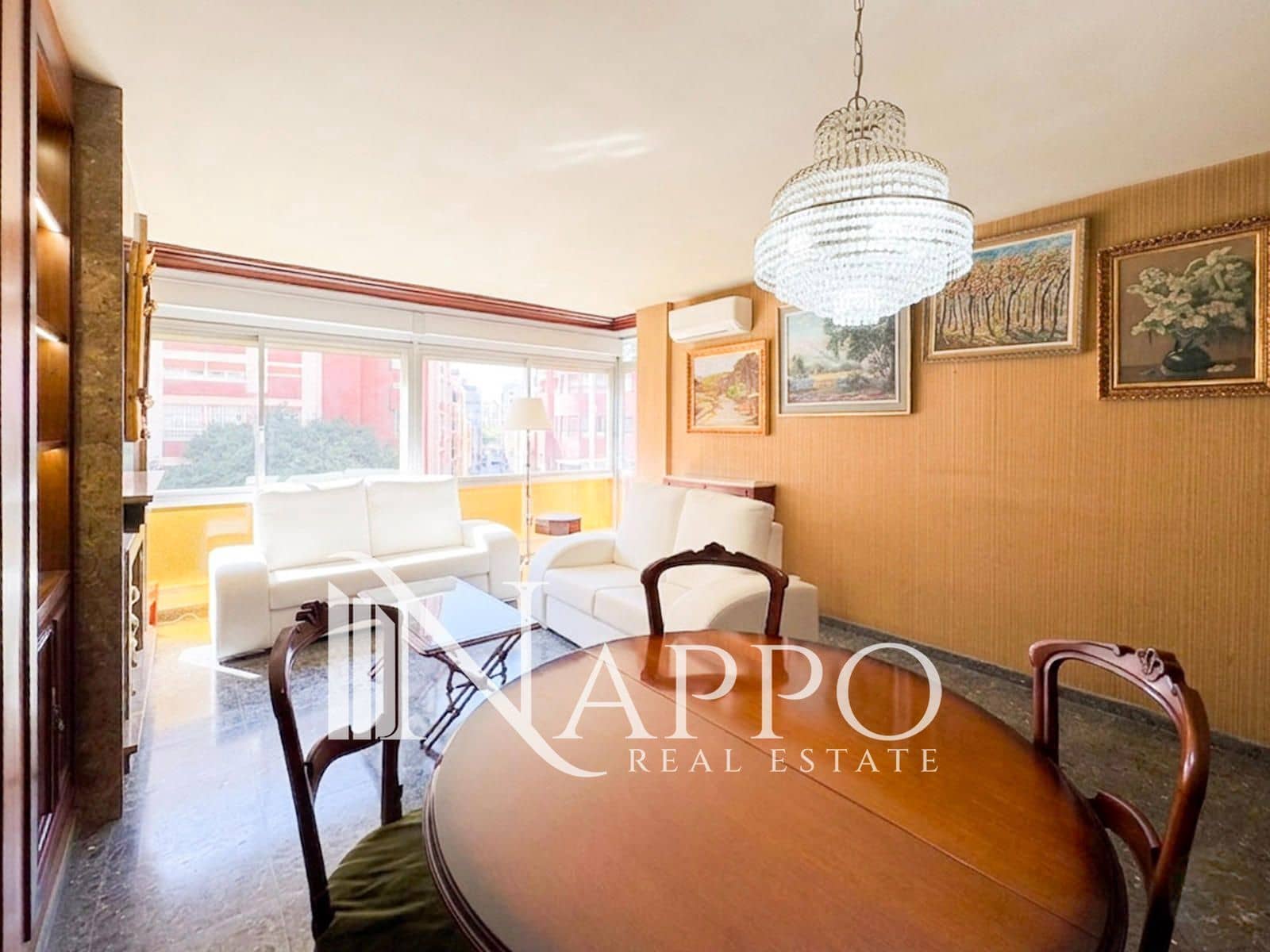 4 bedroom Flat for sale in Palma de Mallorca - € 635,000 (Ref: 9935121)