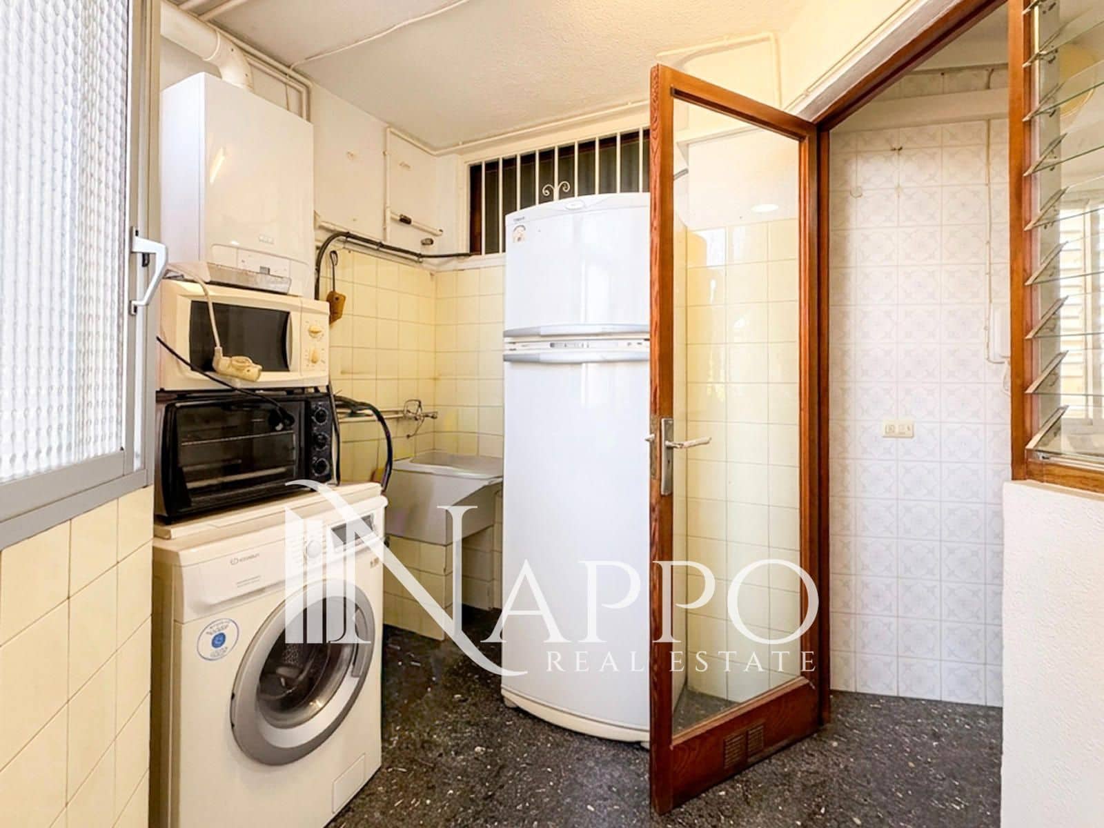 4 bedroom Flat for sale in Palma de Mallorca - € 635,000 (Ref: 9935121)