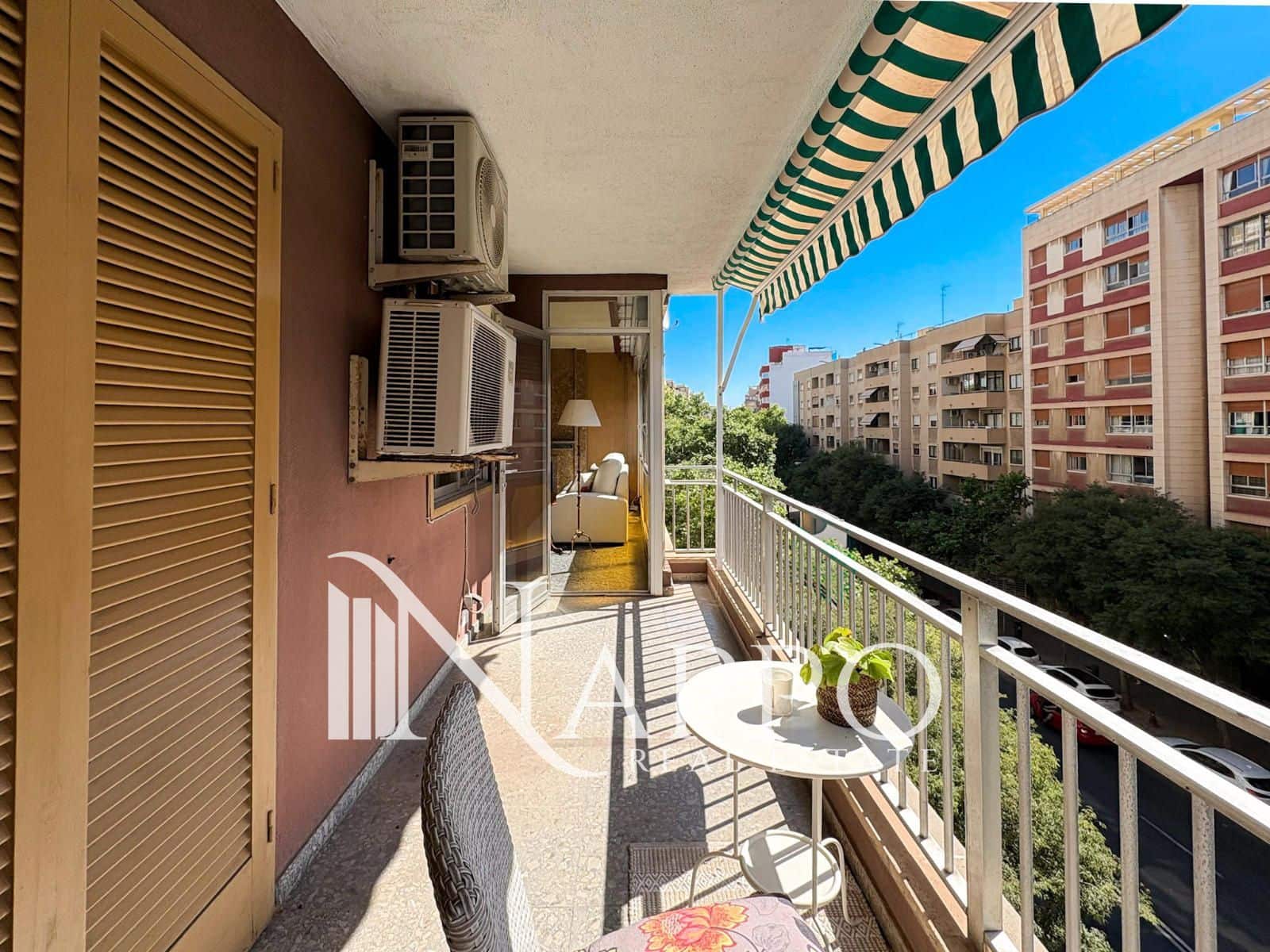 4 bedroom Flat for sale in Palma de Mallorca - € 635,000 (Ref: 9935121)