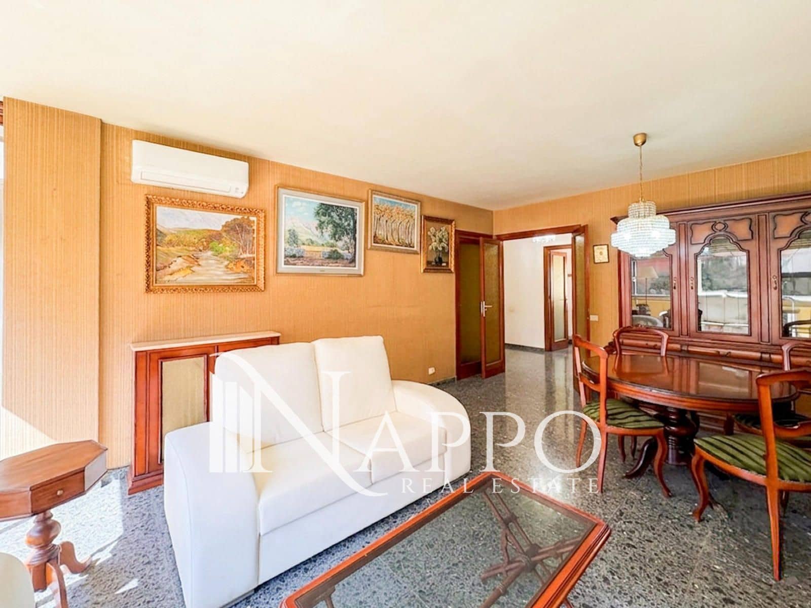 4 bedroom Flat for sale in Palma de Mallorca - € 635,000 (Ref: 9935121)