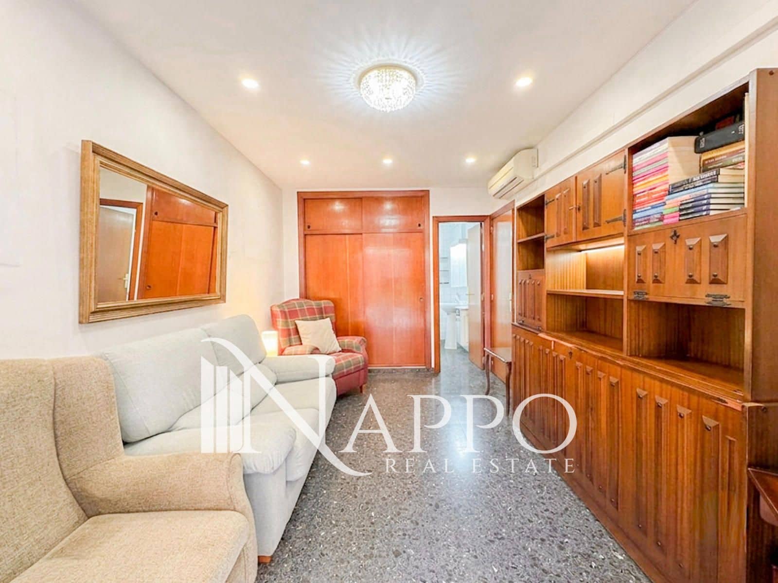 4 bedroom Flat for sale in Palma de Mallorca - € 635,000 (Ref: 9935121)